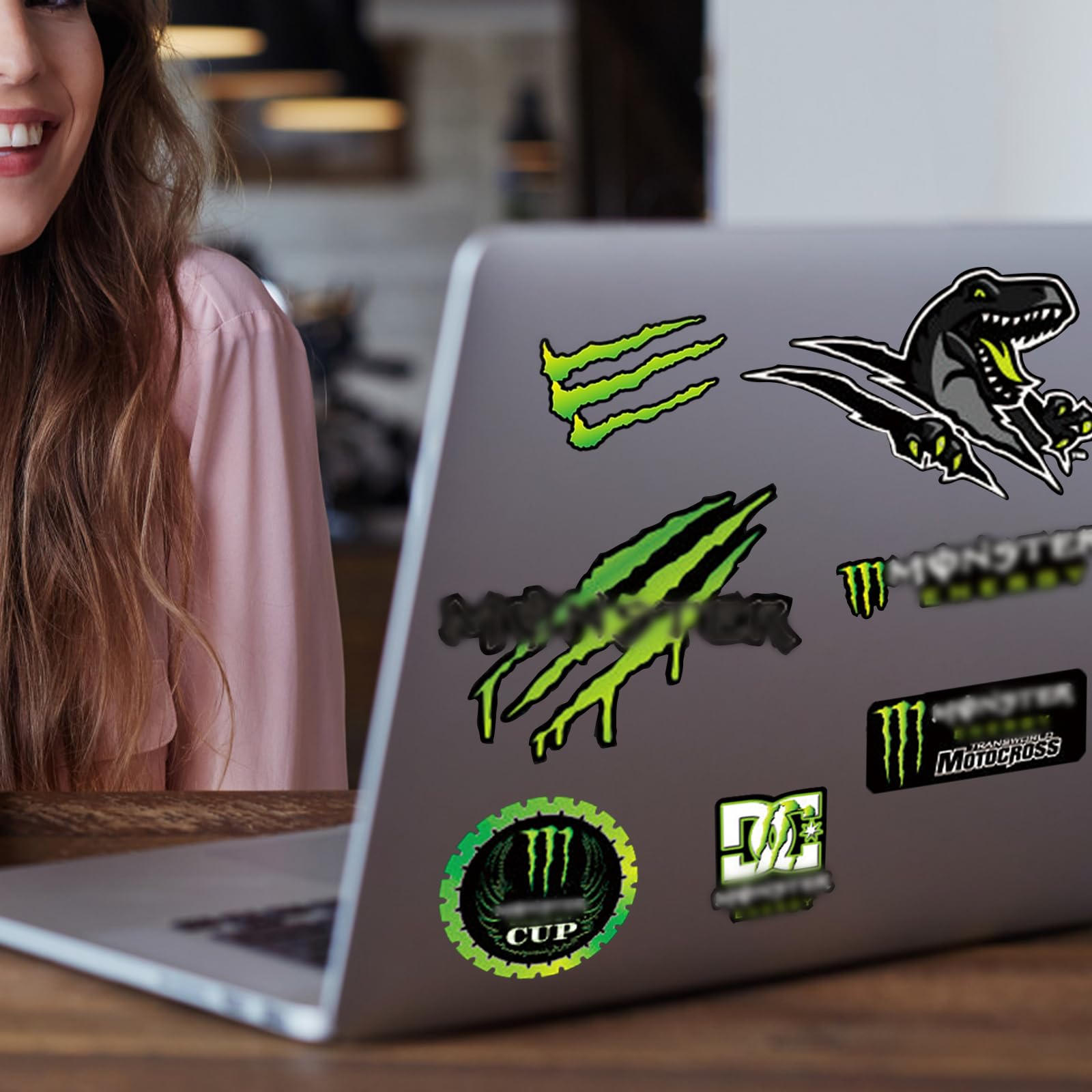 Kiwistar – Adesivo auto – verde opaco – 60 x 72 cm pistone teschio adesivo per auto, laptop, bicicletta, camion, moto, multicolore JDM Decal Racing