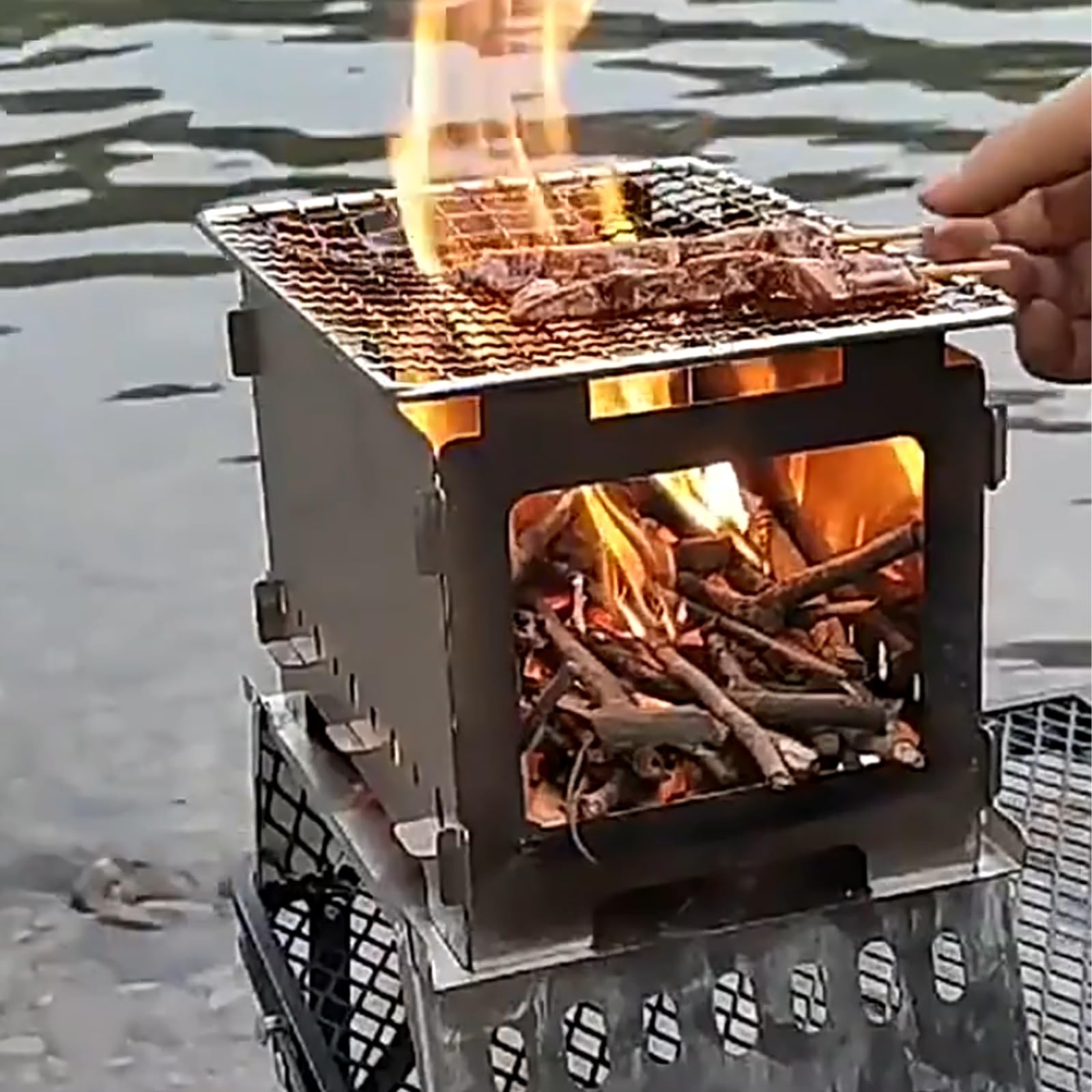 Cucine da Campeggio Realizzato in Acciaio Inox 430 Include Griglia Mini Barbecue Portatile Carbonella Gambe Pieghevoli Adatto per Attività All'aperto e Campeggio