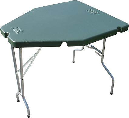 La MTM Predator - Mesa de banco de tiro es una mesa de 30 pulgadas de altura que también puede utilizarse como mesa de picnic. Ideal para cero relajado con soporte de disparo Predator y caja de accesorios/asiento Spud-7.