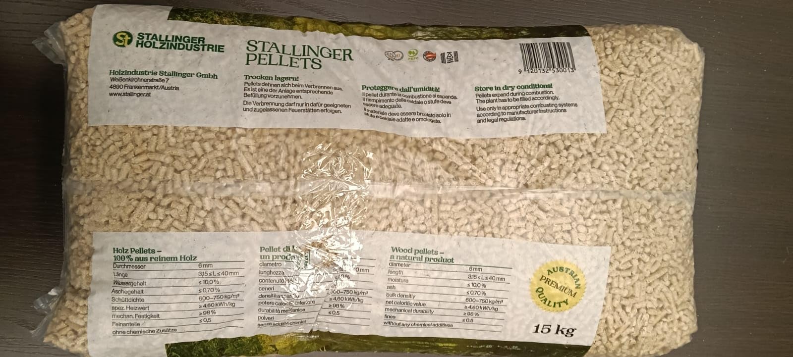 Pellet in Sacco 3x15kg - Pellet di Legno Naturale Qualità Premium Austriaca, Alto Potere Calorifico e Basso Residuo di Ceneri, Ideale per Stufe e Caldaie a Pellet (45kg)
