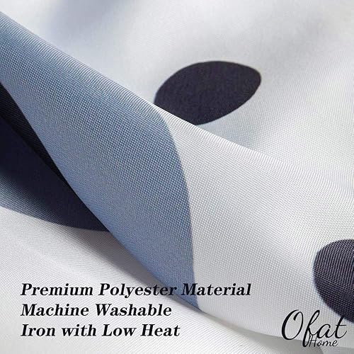 Miniatura 2 de Ofat Home Juego de cortinas de ducha de dibujos animados para niños con ganchos, bonitos accesorios de baño de oso polar, no necesita forro,