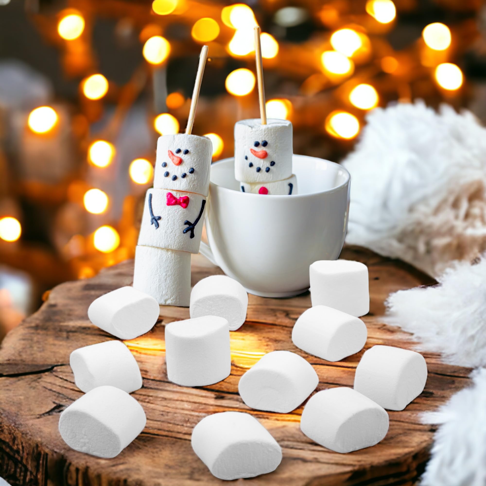 BBQ Marshmallows – Barbecue uczta na słodycze – puszyste, beztłuszczowe i bezglutenowe – cukierek piankowy do przeżyć przy ognisku, worek 300 g z 6 drewnianymi patyczkami – czekoladowe fondue lub