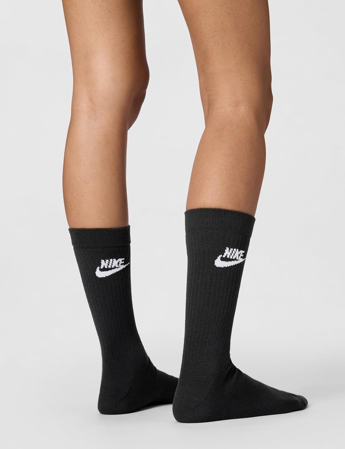 Nike Unisex Sportswear Everyday Essential Crew Socks (3 Pairs), Black/White, Large - Image 5