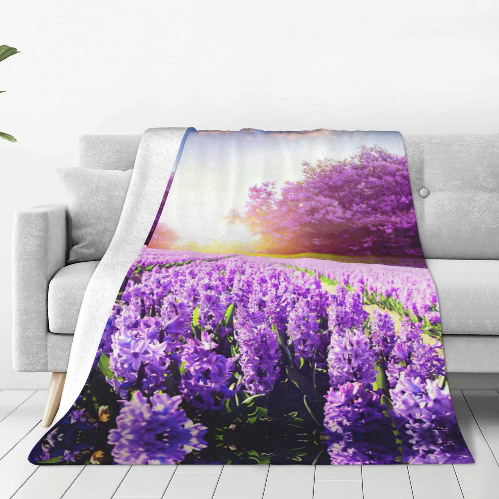 Couverture polaire légère pour vos soirées cocooning sur le canapé