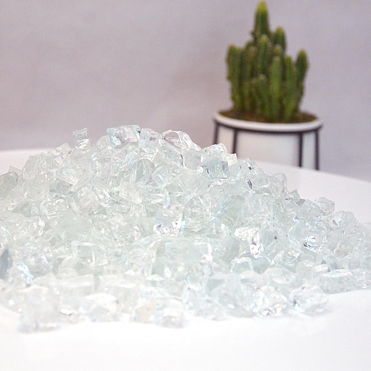 LePe 10 lbs High-Gloss Crushed Glass, 1/2" Fire Glass for Fireplaces, Suitable for Fire Pits, Fireplace Tables and Landscaping (Clear)