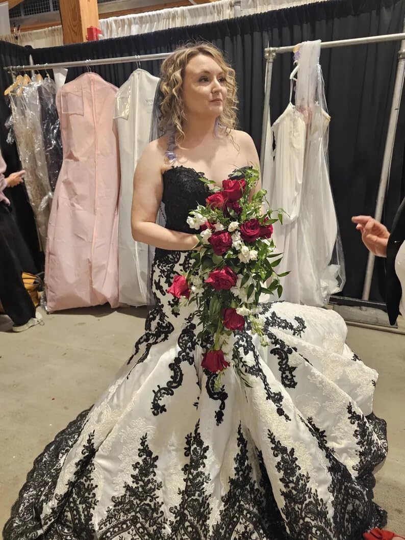 Strapless Mermaid Wedding Dress with Black Lace Applique Sweetheart Neckline Formal Evening Gown with Train HS23