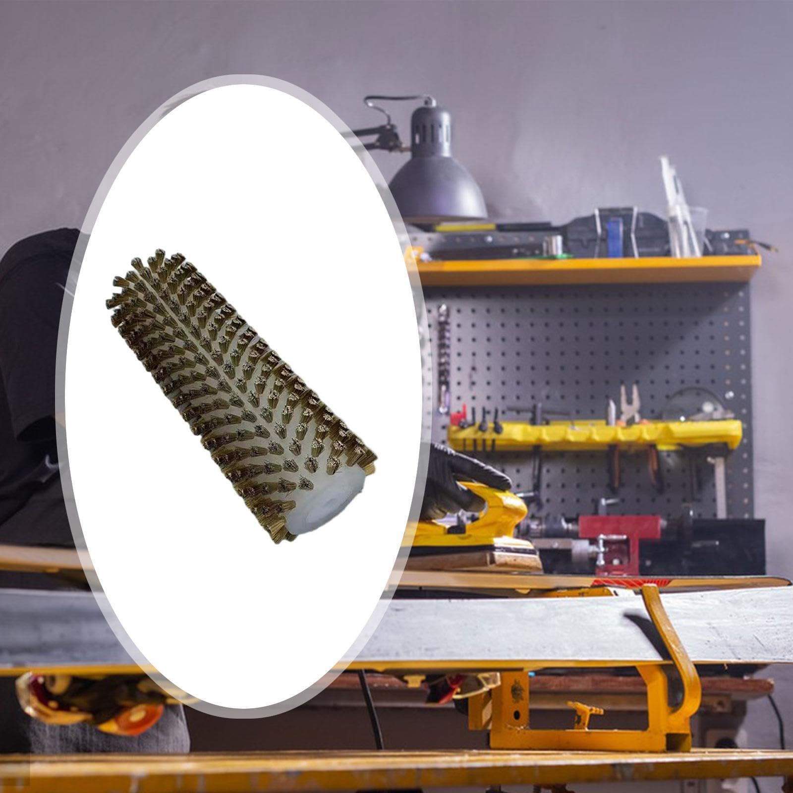 La spazzola per la cera | su tutta l'attrezzatura da , mantenendo elevate le prestazioni. Le setole della spazzola sono realizzate in nylon. elettrica