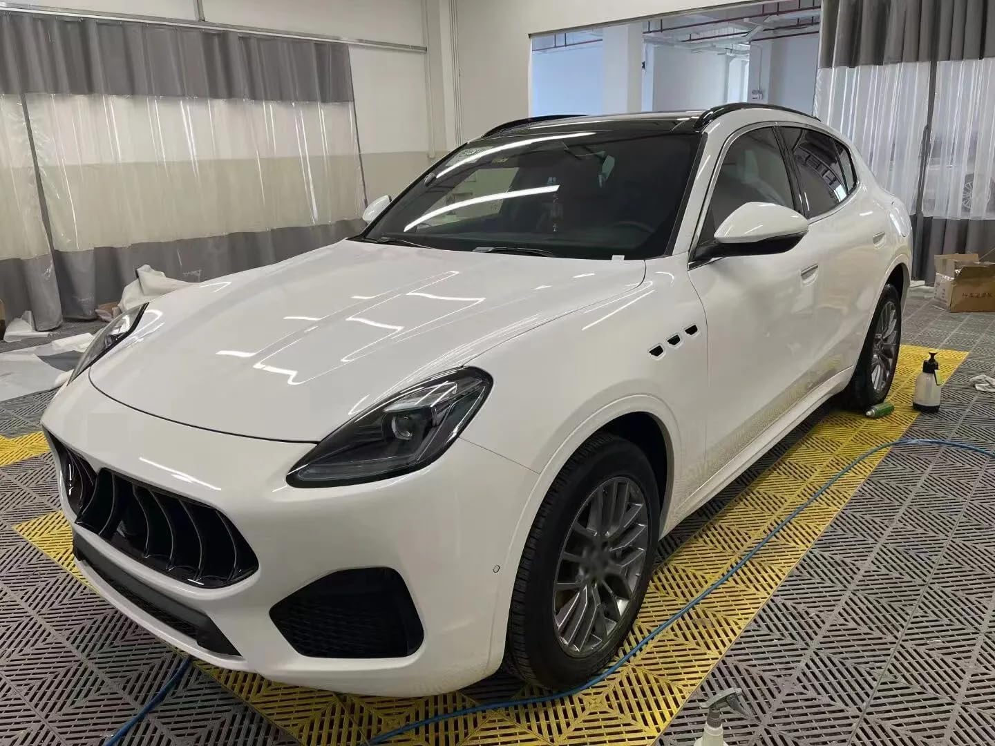 Fits for Maserati Grecale 2023-2024 Roof Rail Racks Cross Bars without Screw, black, nfbd38