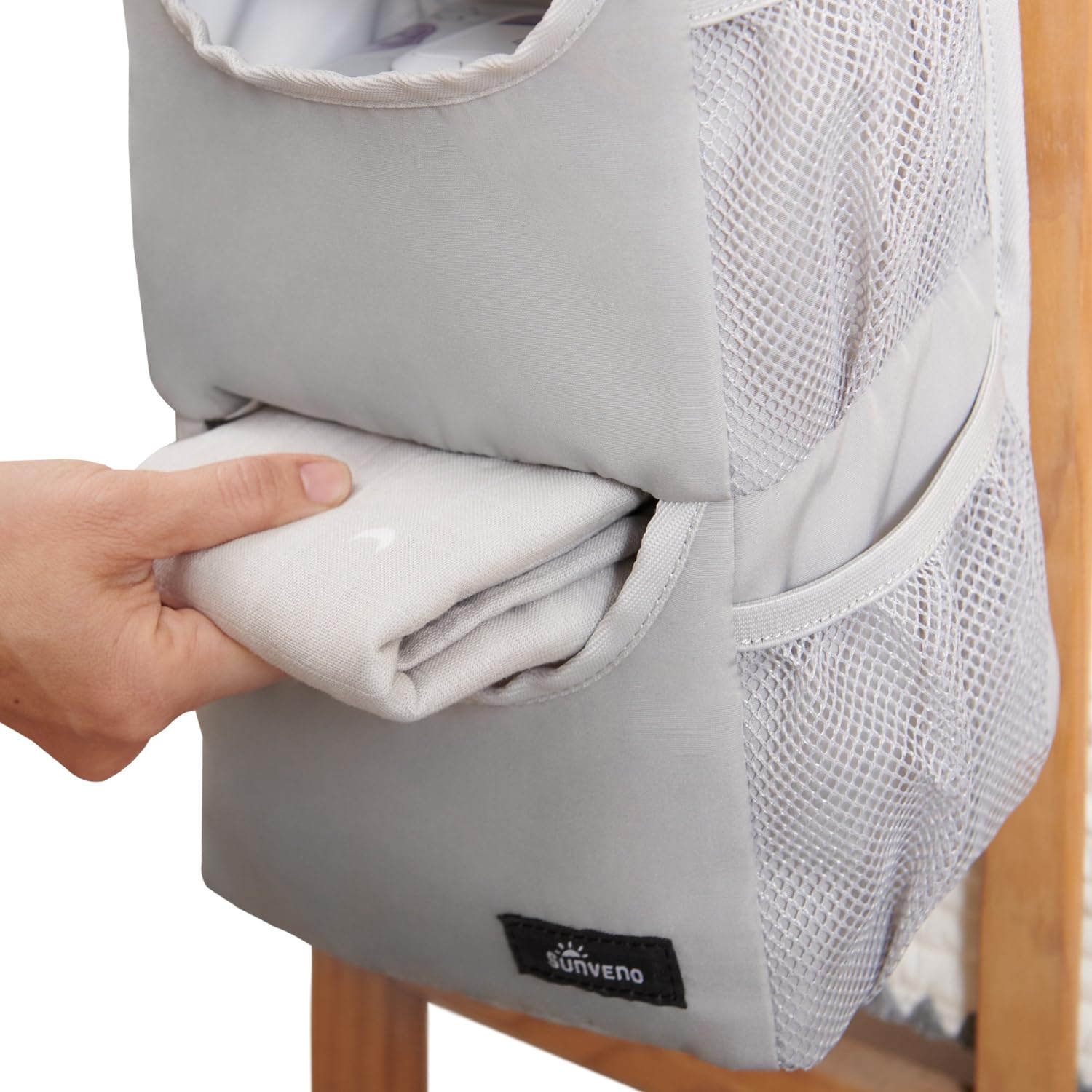 Sunveno SUNEVNO Opknoping Baby Luier Caddy Organizer Luier Stapeler, Baby Wieg Opknoping Geclassificeerde Opbergtas Organizer voor Verkleedtafel Crib Playard of Muur & Kinderkamer Organisatie (Grijze