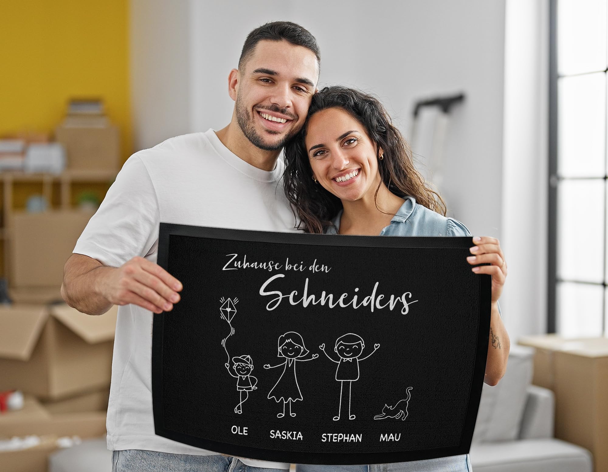 Fußmatten personalisiert Familie Namen Strichmännchen | Willkommen bei Familie Wunschtext bis 120cm | Türmatte Familie personalisiert | Geschenk Einzug, Umzug, Geburtstag (75x50cm)