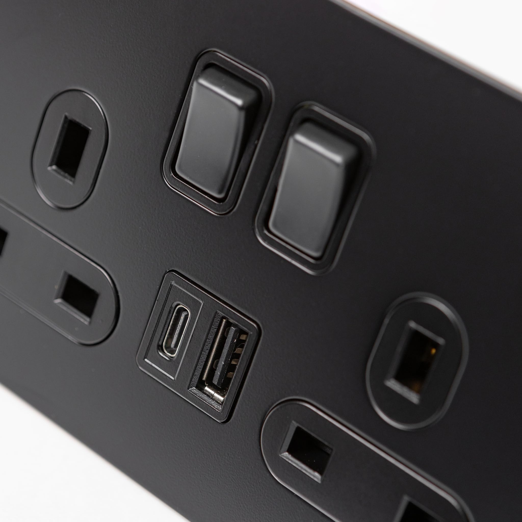 Matte Black Straight Knurled Switches and Sockets (Double 13A socket with USB A & C)