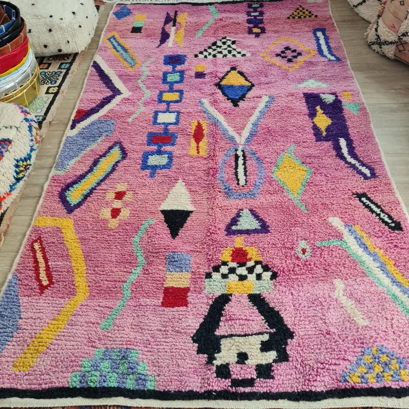 Générique Tifinagh Shop - Tapis Berbère Boujaad Authentique du Maroc - Fait Main en Laine – 262 x 153 cm – Tapis Marocain Artisanal
