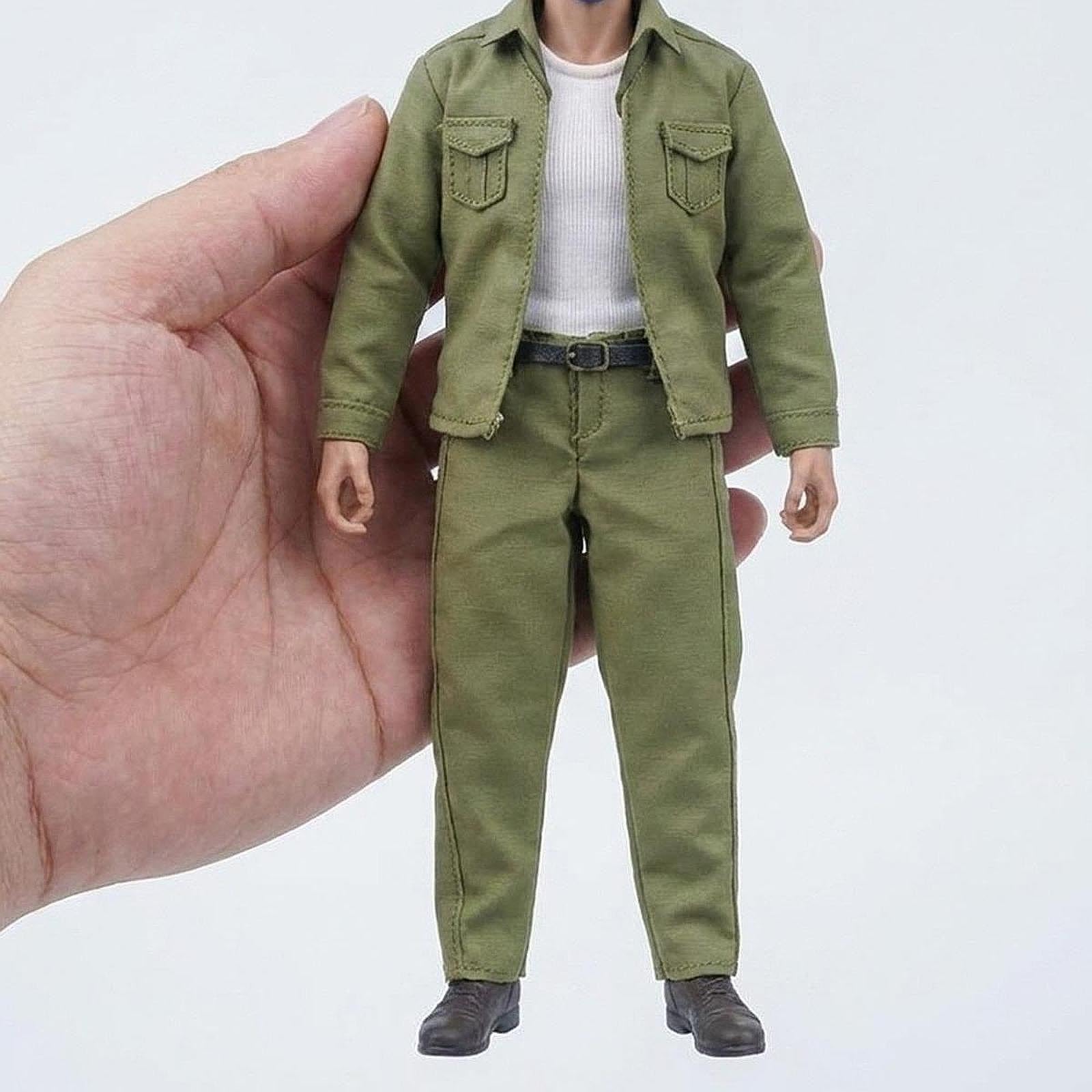 Miniatura Set Abbigliamento Bambola Camicia Pantaloni Gilet Abiti Accessori Tessuto Realistico con Cintura per Figure Azione Adatto per Collezione Reg, Verde
