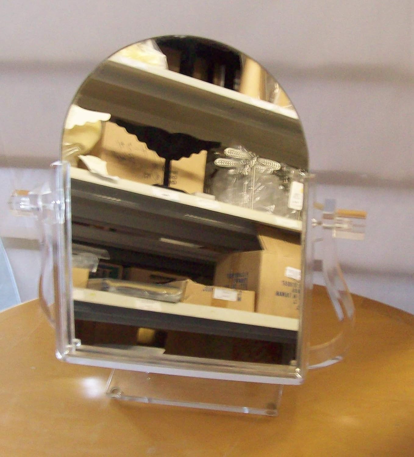 Store Fixture Supplies Adjustable Counter Top Acrylic and Glass Mirror