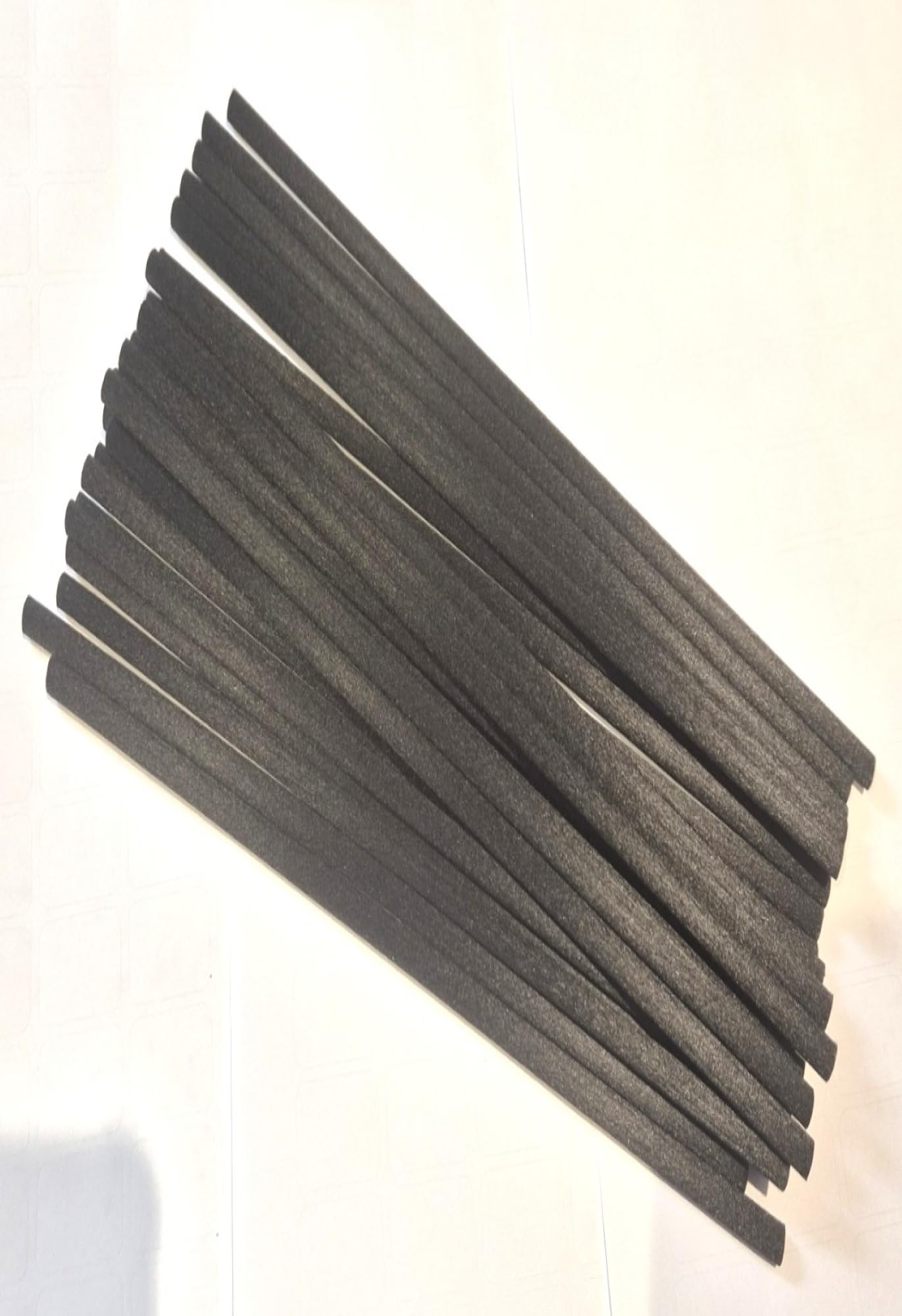 Fragrancia Extra Thick Black Longer Length Fibre Diffuser Reeds | 6mm Diameter | 250mm Long (25)