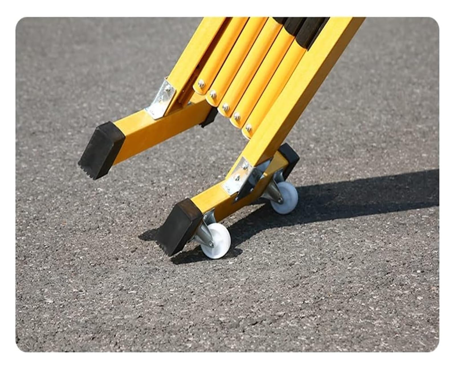 Barrera retráctil de tráfico amarillo-negro, 1,2 x 4,5 m, barrera de seguridad de metal portátil para uso industrial, control de acceso, gestión de multitudes, duradera y versátil