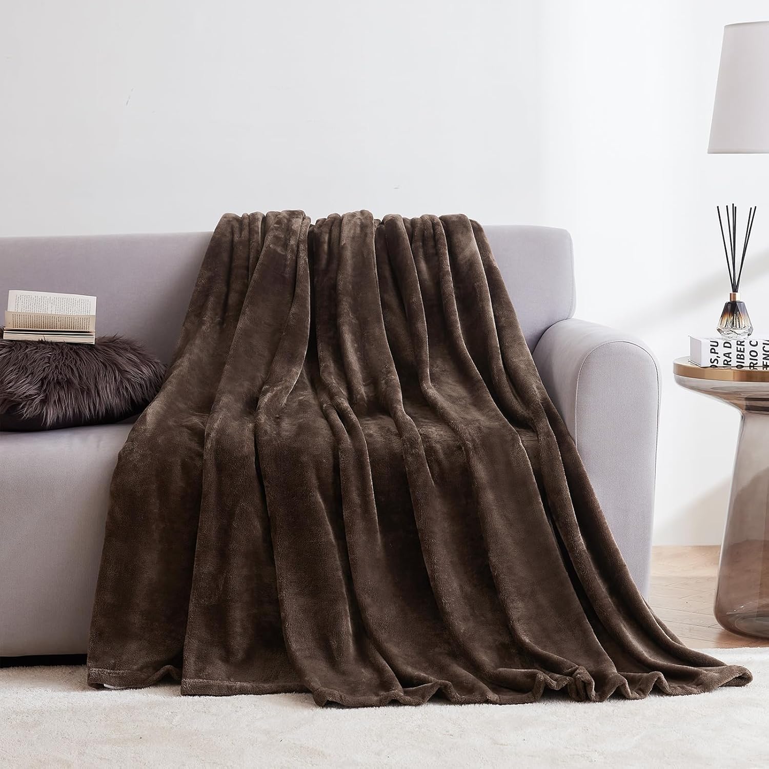 Hansleep Fleece Brown King Blanket, Super Soft Flannel Fuzzy Plush Cozy Blanket for All Seasons, Brown, King 90x108 Inches - Image 8