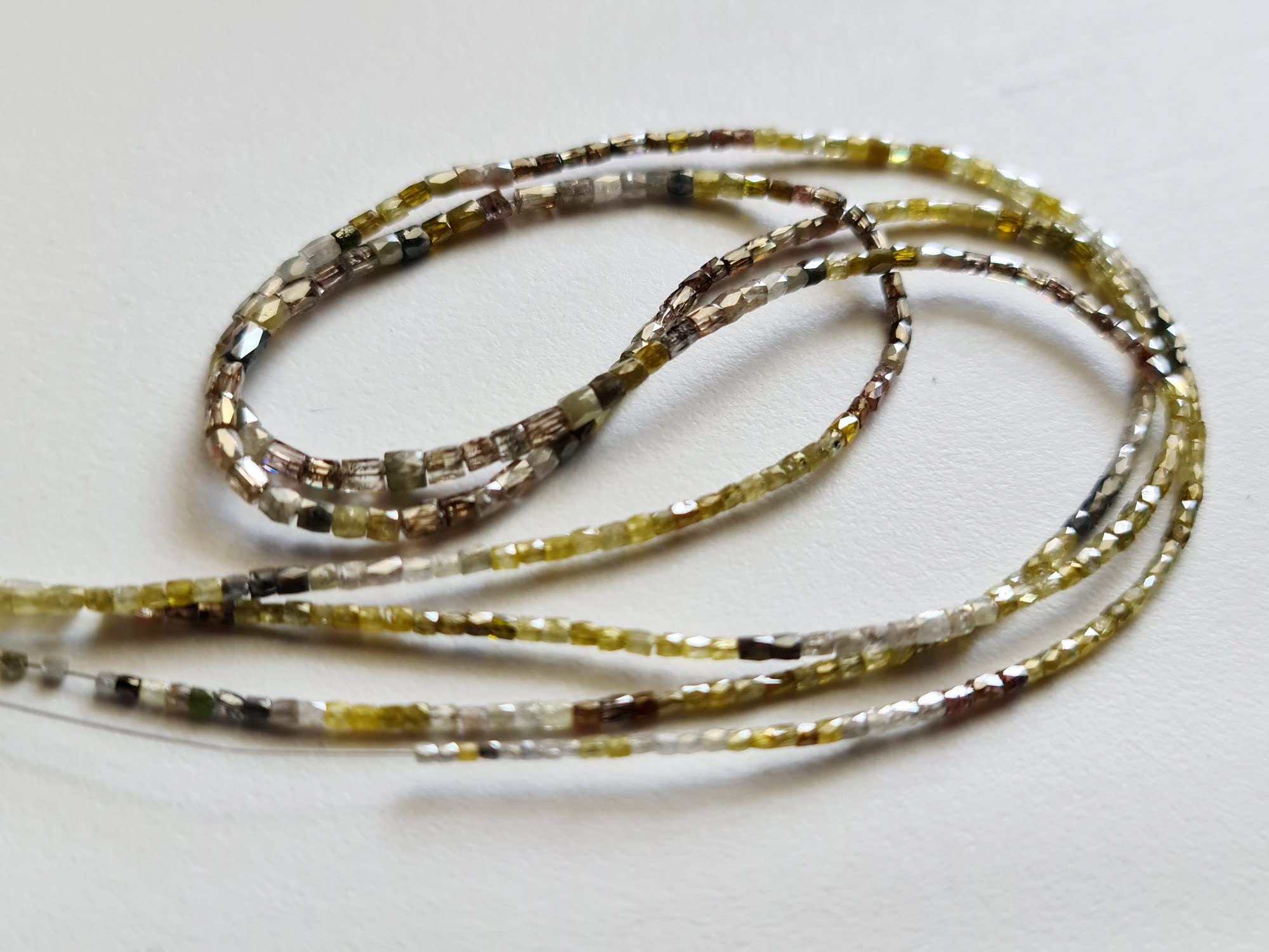 1,5-3 mm Żółte, szare, brązowe, białe koraliki z szorstkiego diamentu, błyszczące fasetowane diamentowe koraliki do biżuterii (opcja od 7,5 cala do 15 cali) - APKJ15, około 1,5-3 MM, 15 cali
