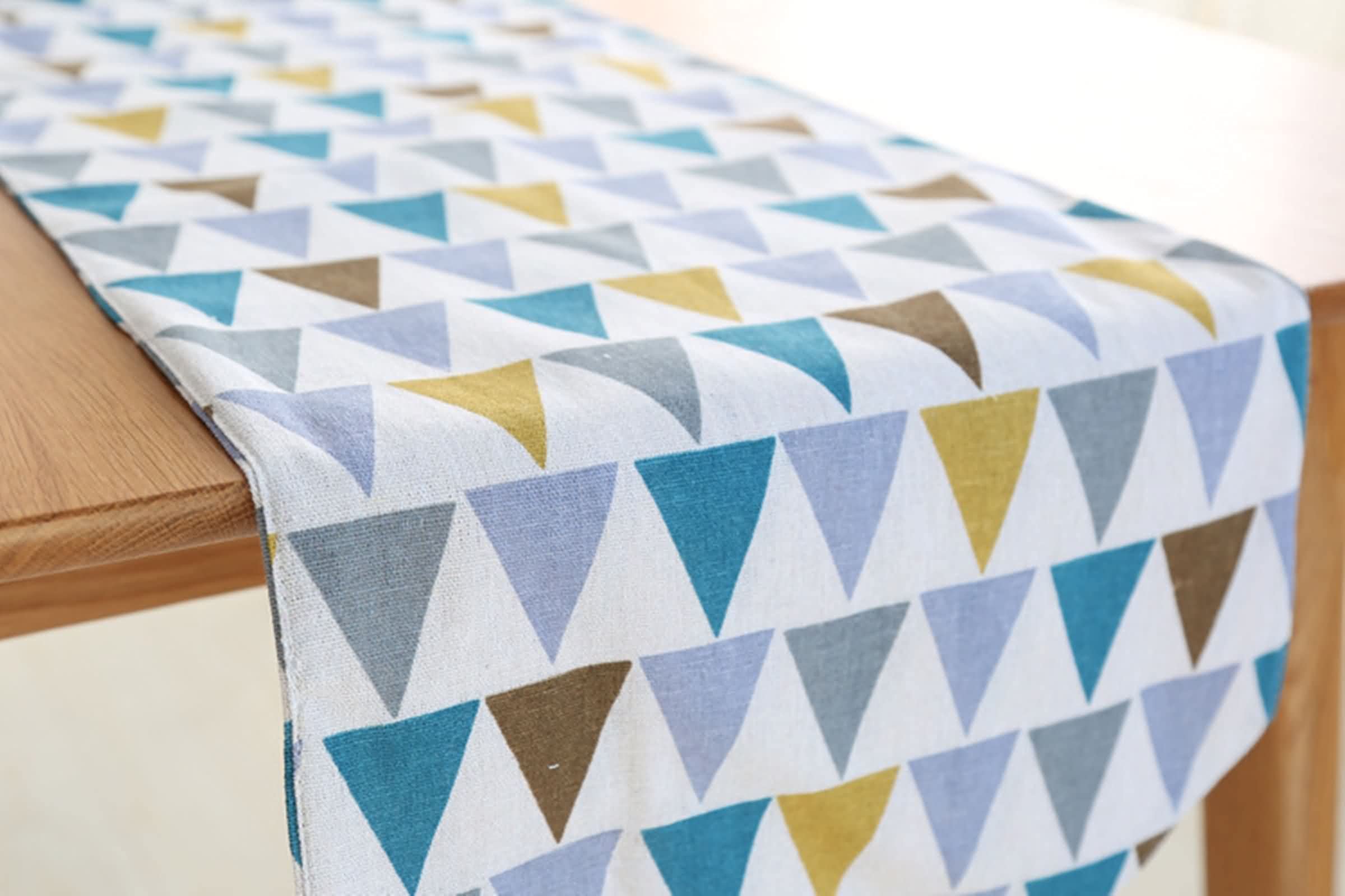 Banemi Runner da Tavolo 30x200CM Triangolo Runner Moderno Blu Giallo Grigio Marrone Cotone Lino