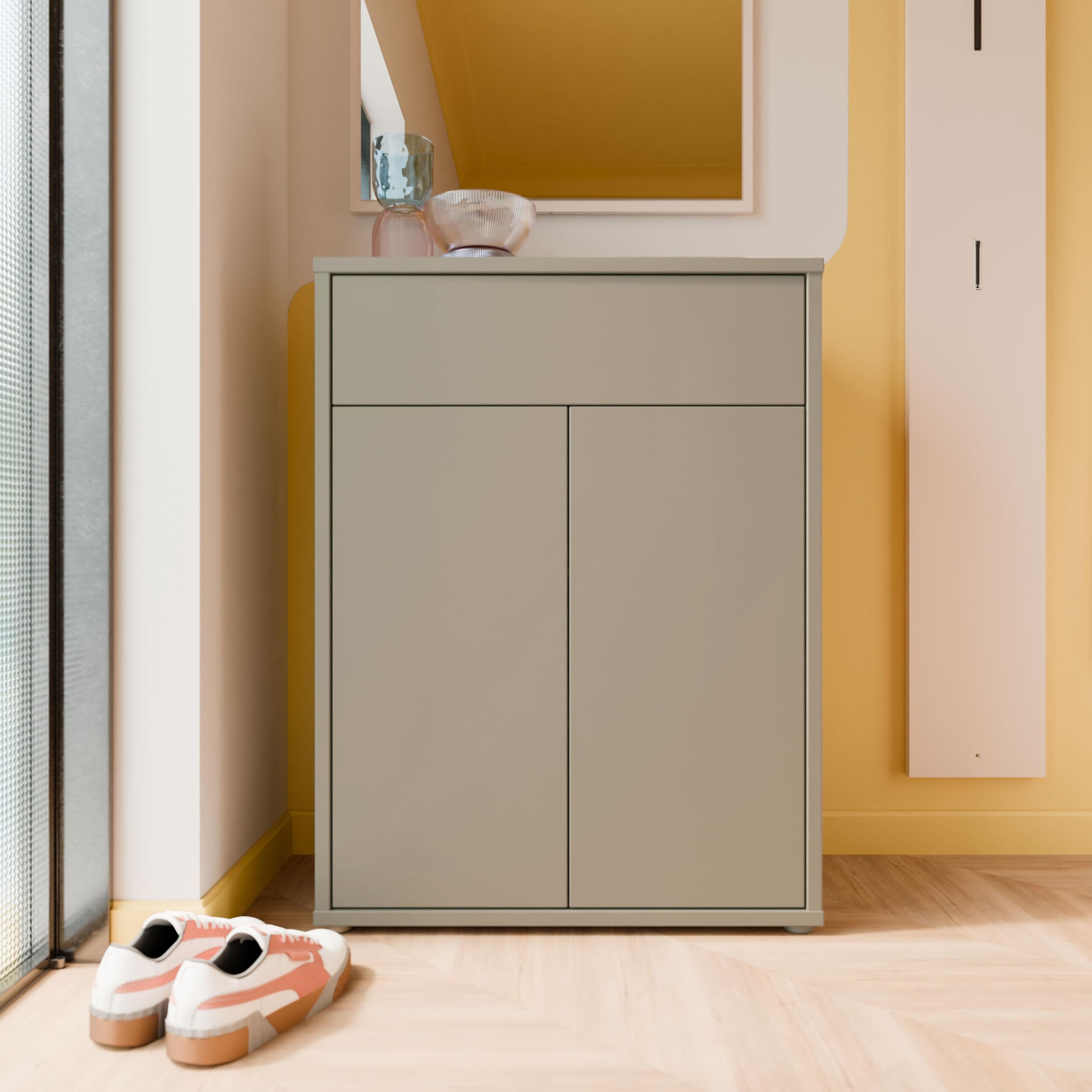 Forte Alice Springs Schuhschrank 70 80, modern-minimalistisch, 2-türig, 1 Schublade, Holzwerkstoff, Taupe, 74,5 cm breit x 99,1 cm hoch x 34,9 cm tief