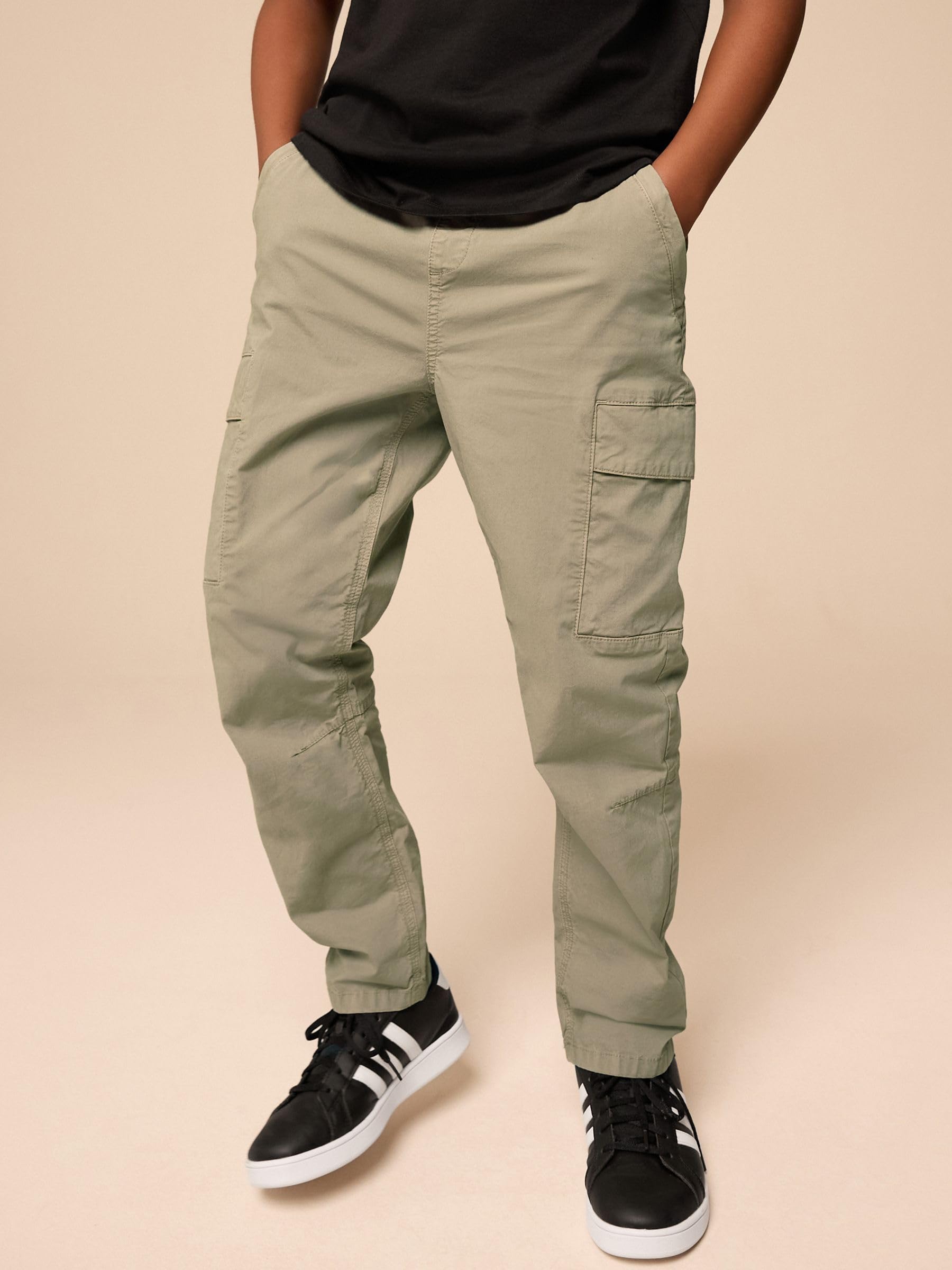 NEXT Niños Pantalones Cargo con Pernera Tapered
