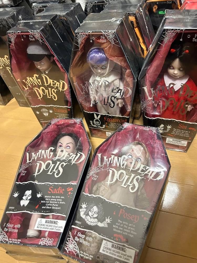 リビングデッドドールズ　ザ・ロストインオズ　5体セット リビングデッドドールズ ザ・ロストインオズ 5体セット Amazon
