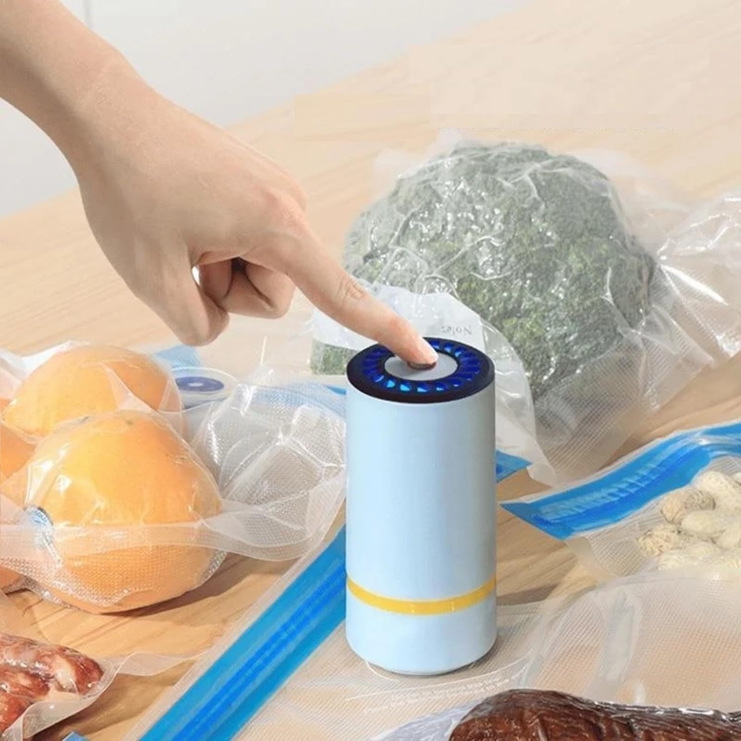 Handheld Vacuum Sealer Machine, Automatic Food Pump for Sous Vide, Portable for Food, Fruits Storage and Preservation Kitchen Use