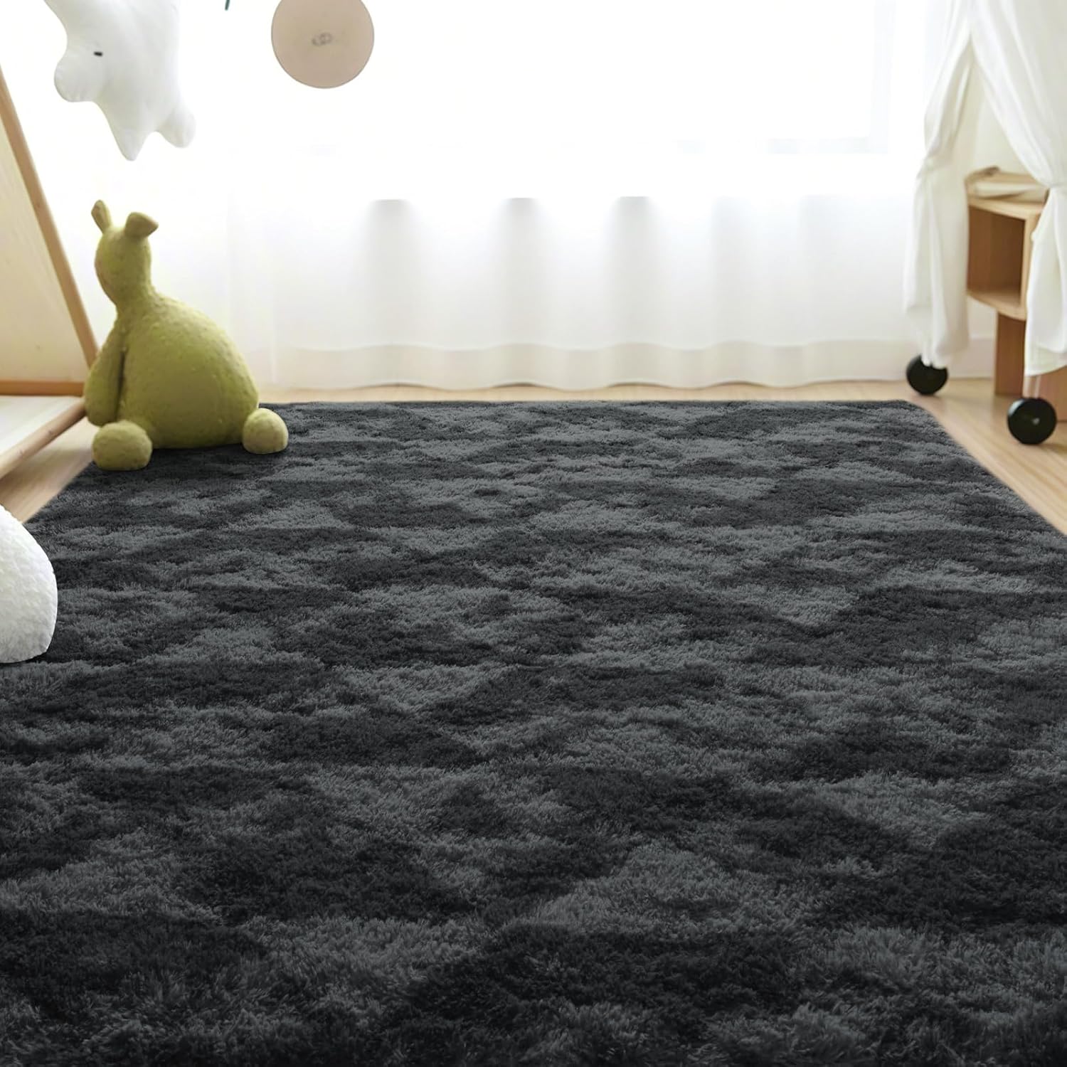 ISEAU 8x10 Area Rug for Living Room, Drak Grey Geometric Pattern Plush Rug for Bedroom, Kitchen, Soft Shaggy Carpets, Fluffy and Machine Washable Mats, Nursery Floors Mat, Boys Room Carpet Decor