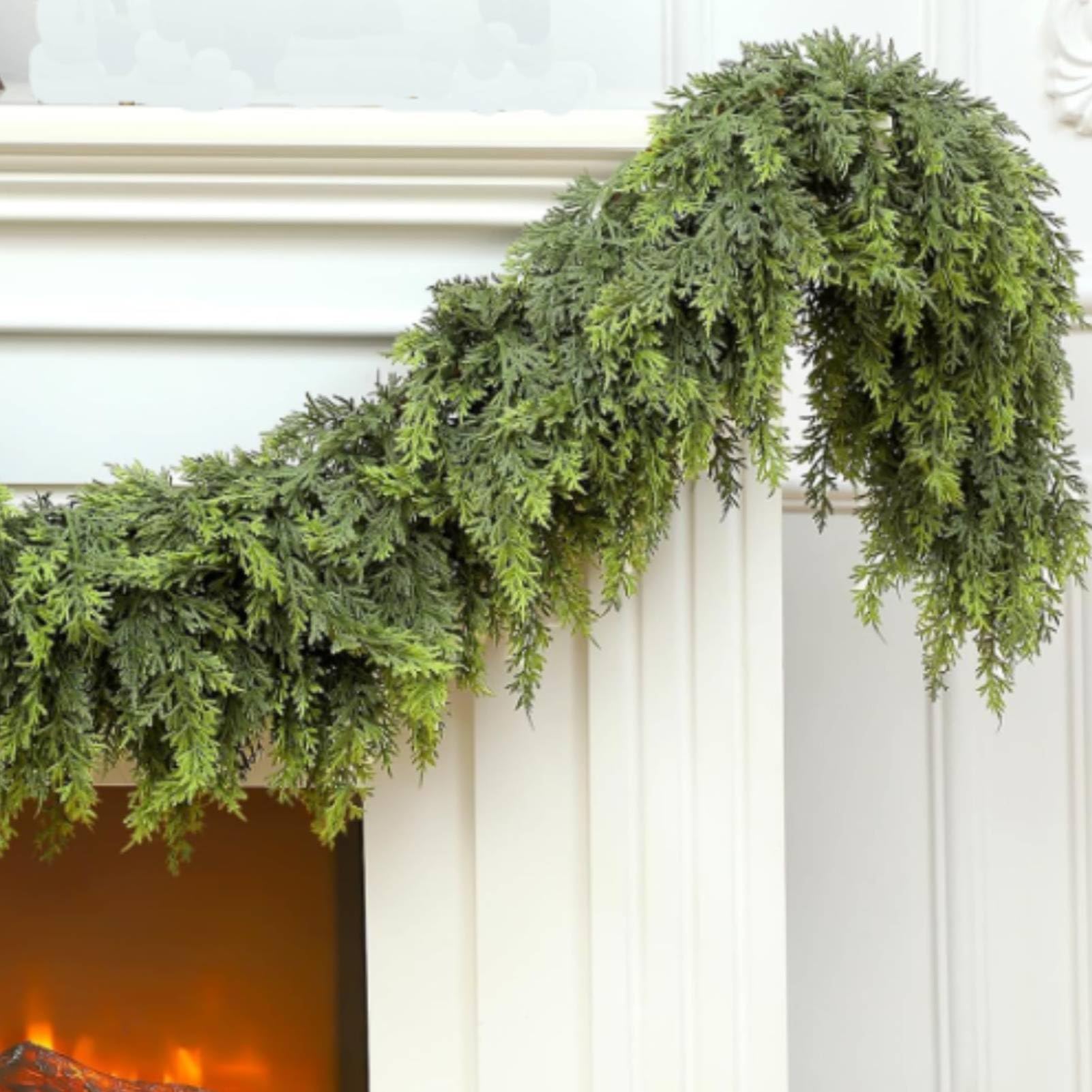 Guirnalda de Navidad artificial de cedro verde - Guirnalda de agujas de pino Norfolk de 1,8 m para vacaciones, chimenea, ventana, escaleras, interior y exterior (1,8 m de grosor)