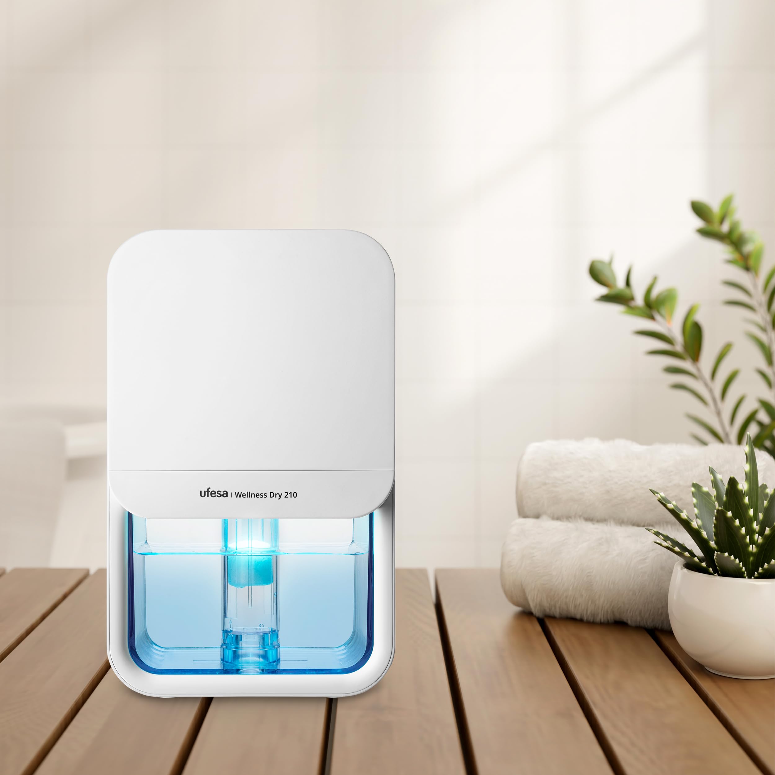 Ufesa Wellness Dry 210 Deumidificatore Ultra Silenzioso ≤35dB, 210ml/giorno, 23W, Capacità di 800ml, 7 Colori Regolabili, Fino a 20m2, Spegnimento Automatico
