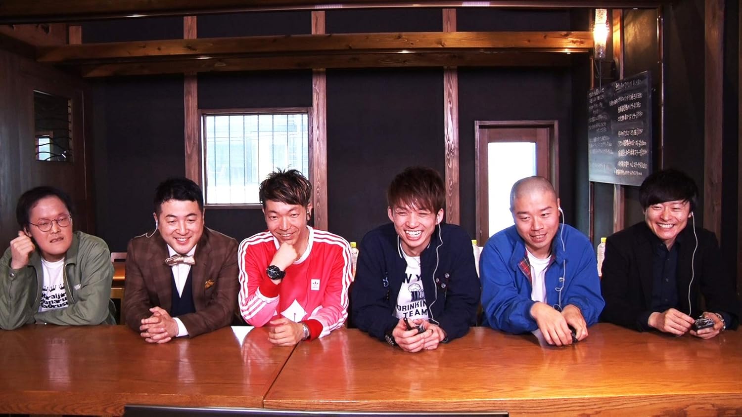 Amazon アキナ 和牛 アインシュタインのしゃっふるゆるゆる旅 のはずが 時間制限アリ 編 Dvd お笑い バラエティ