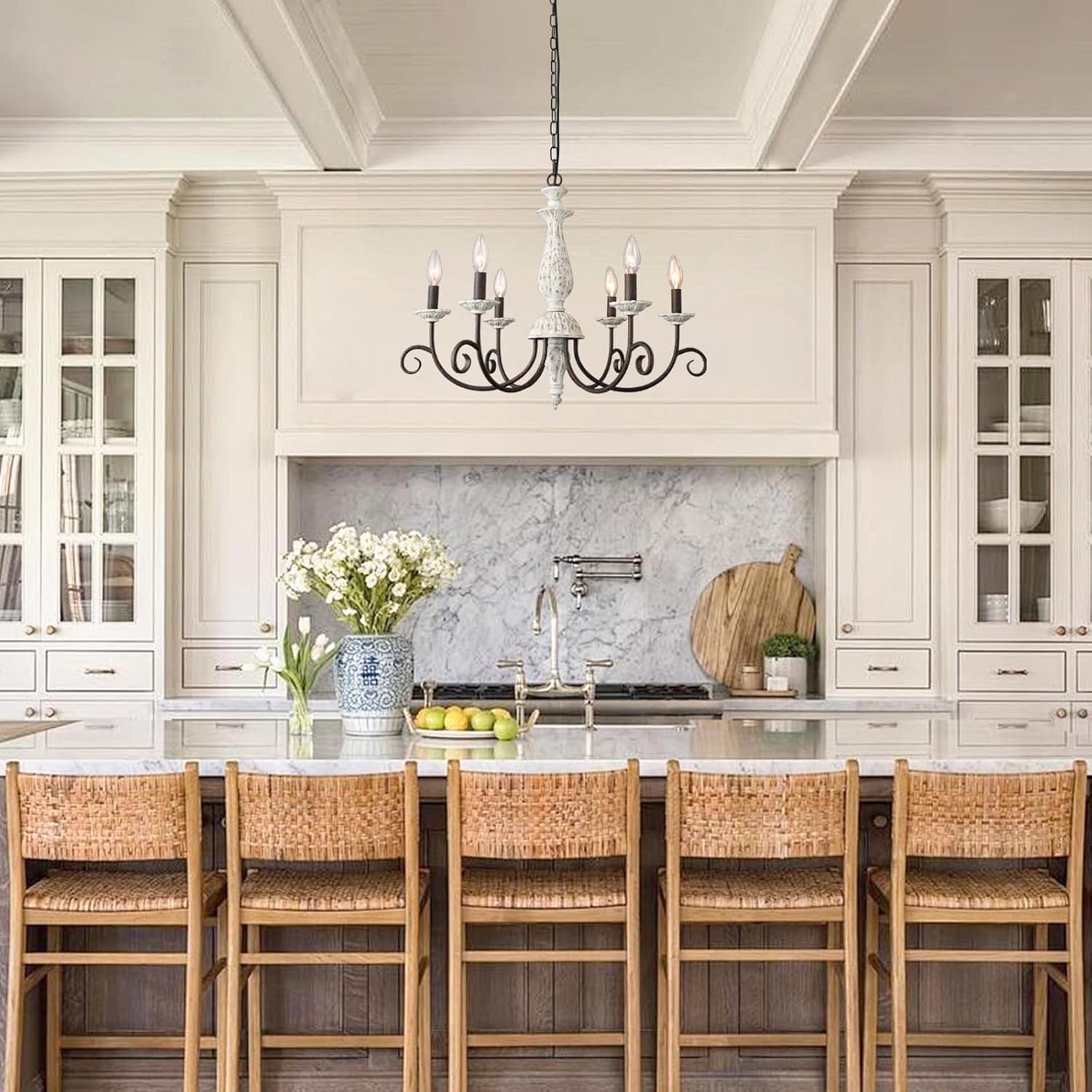 French Country Chandelier,6 Lights Farmhouse Chandelier Dining Room Distressed White Wood Chandeliers with Black Metal Arm,Rustic Candle Ceiling Chandelier for Living Room Bedroom