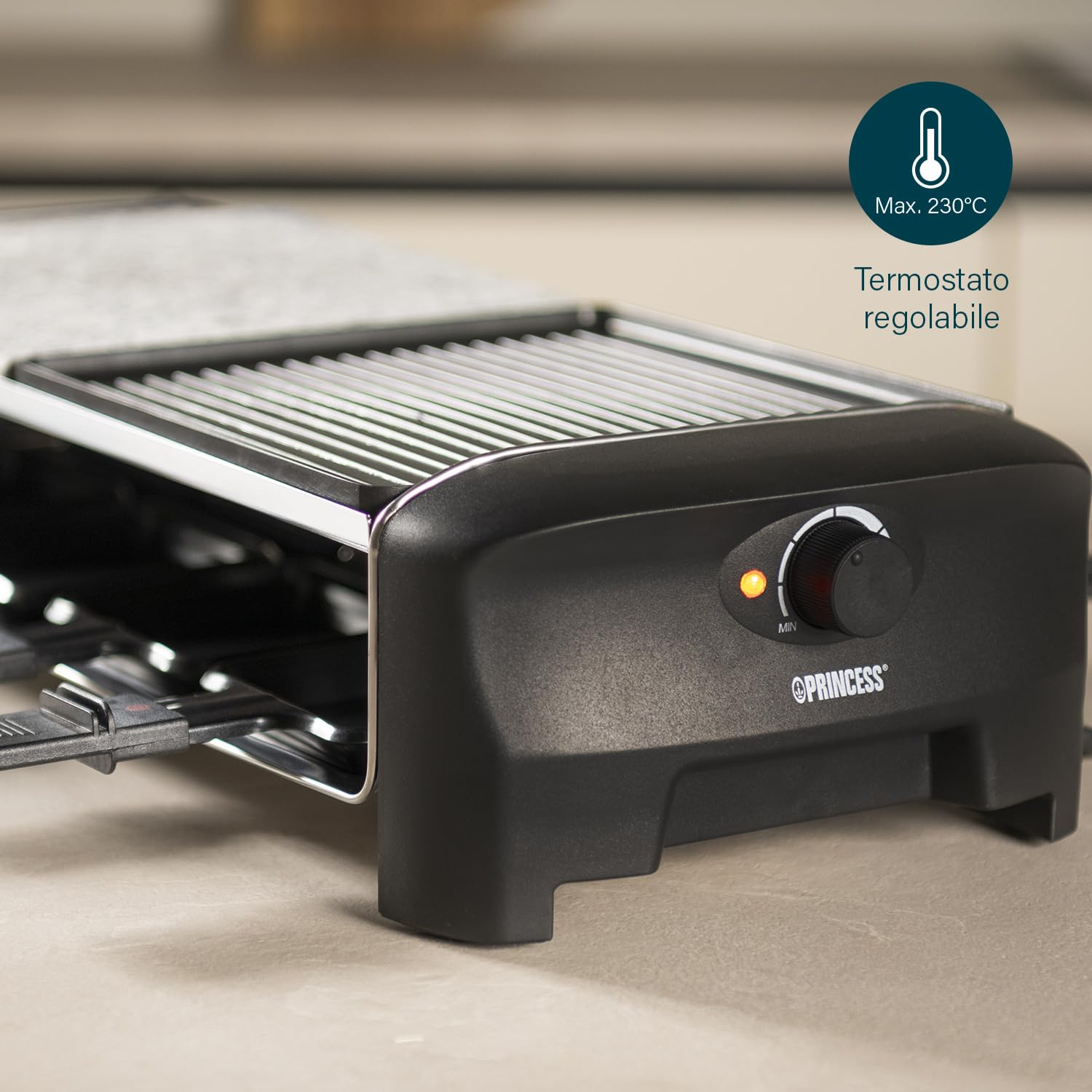 Princess 8 Stone & Grill Party 162820 Raclette con Piastra in Pietra e Griglia in Alluminio 162820, 1300 watt, 8 persone, Nero