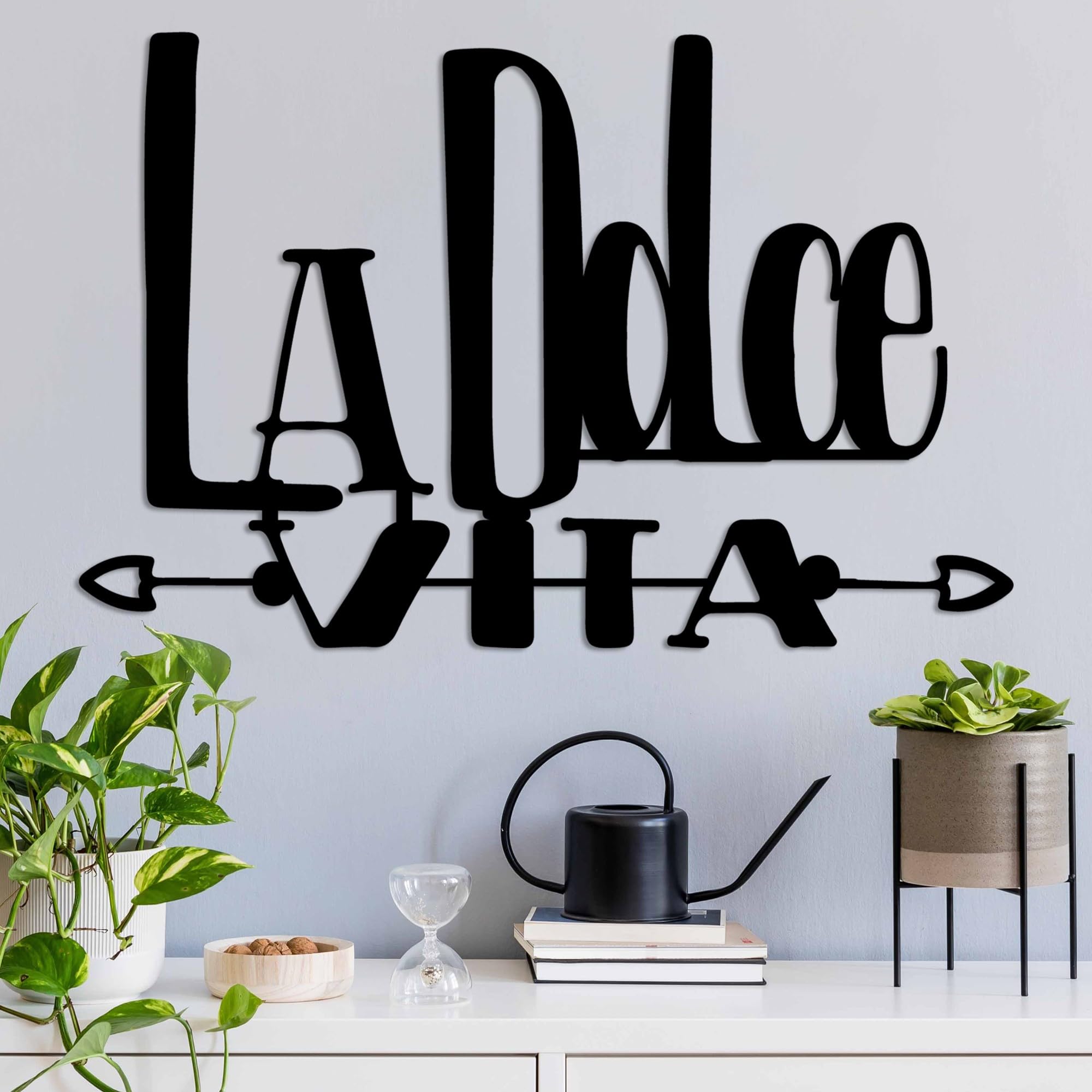 Stylish Black Decorative Metal Wall Accessory, 56 x 37 cm, 100% Metal, 1.5 mm Thickness, Lightweight (0.622 kg), Perfect for Modern Home Decor