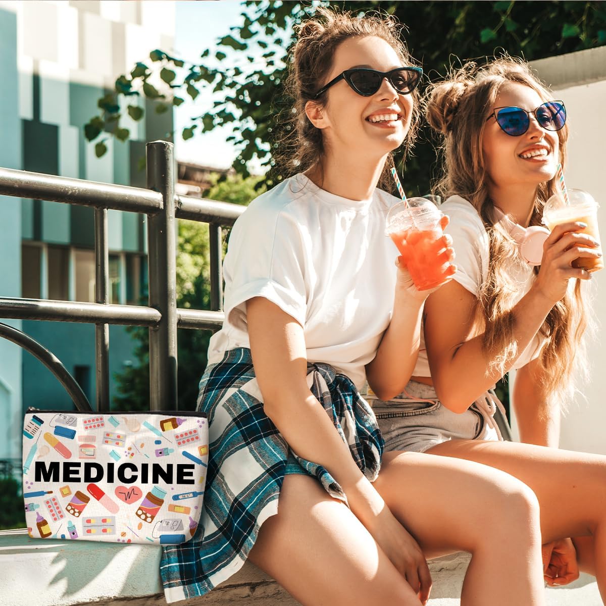 Medicine Makeup Bag, Large Capacity Travel Makeup Case Cosmetic Bags for Women, Portable Pouch Purse Travel Essentials Toiletries Accessories, Christmas Birthday Gifts for Women 1 - Image 5