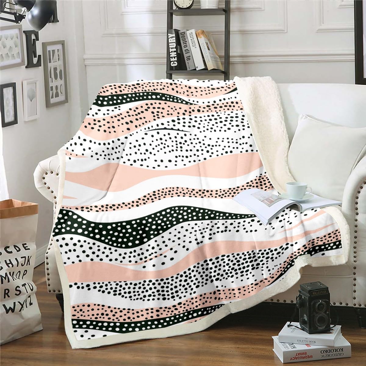 Erosebridal Coastline Beach Throw Blanket for Couch Sea Fleece Blanket, Abstract Art Sherpa Blanket Gray Pink Ombre Blanket, Modern Aesthetic Bed Blanket Summer Beach Farmhouse Decor Soft Cozy