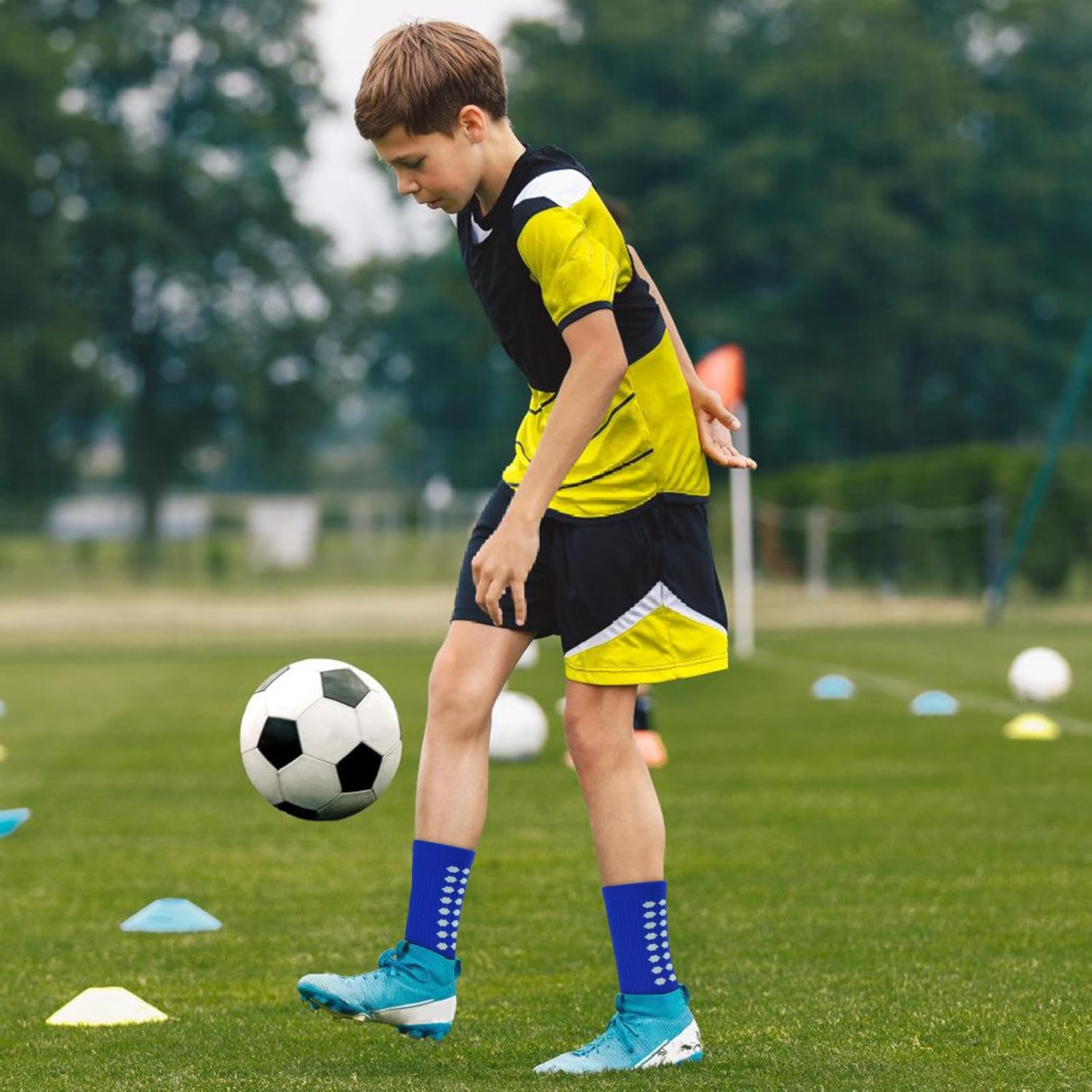 Ultrafun 5 Pairs Kids Youth Grip Soccer Socks Cushioned Non Slip Football Athletic Sports Socks - Image 2