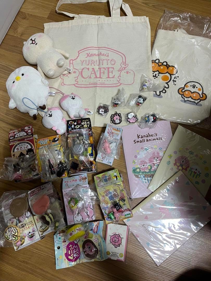 カナヘイグッズ45点セット 台湾カナヘイ♡ピンクのうさぎのヘルメット