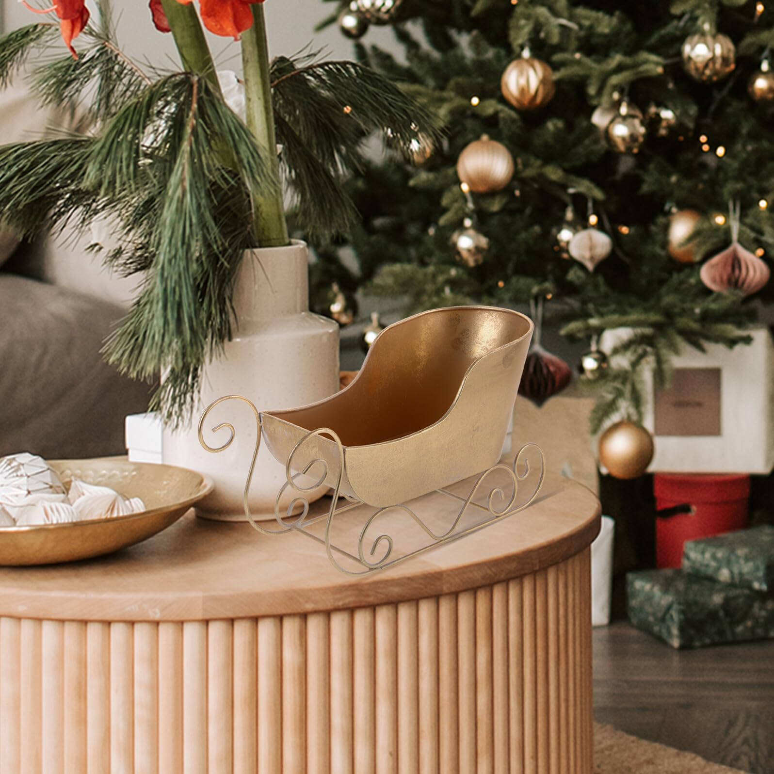 Angoily Adorno de Trineo Navideño de Hierro Pequeño para Decoración Navideña de Escritorio Accesorio Festivo para Fiestas y Ambiente Navideño Decoración de Trineo Elegante y Delicada