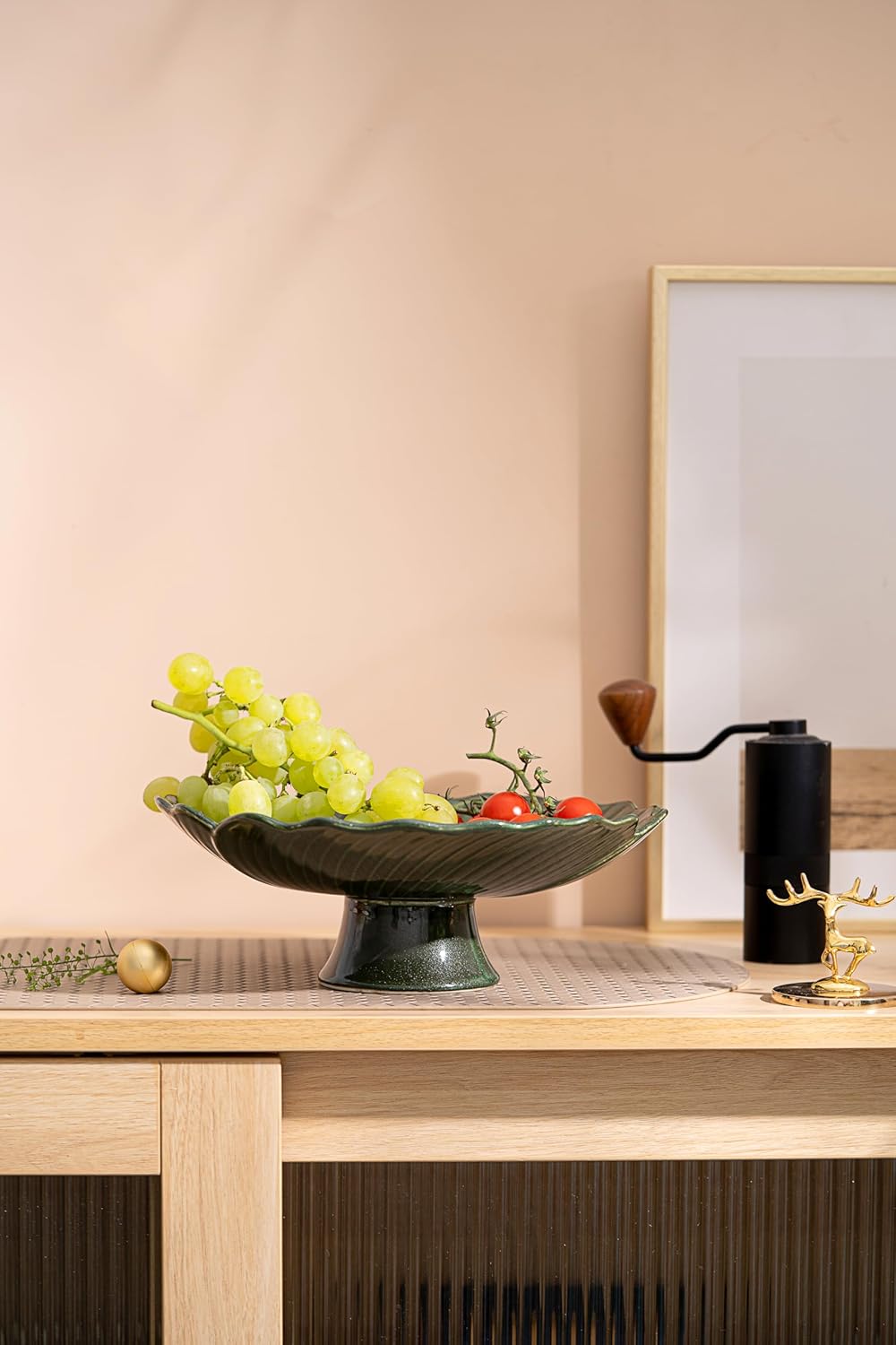 Ceramic Fruit Bowl for Kitchen Counter, Decorative bowl, Pedestal bowl, Footed bowl, Modern fruit bowl, Large fruit bowl, Decorative bowls for home décor, Green fruit bowl, 10.5 "