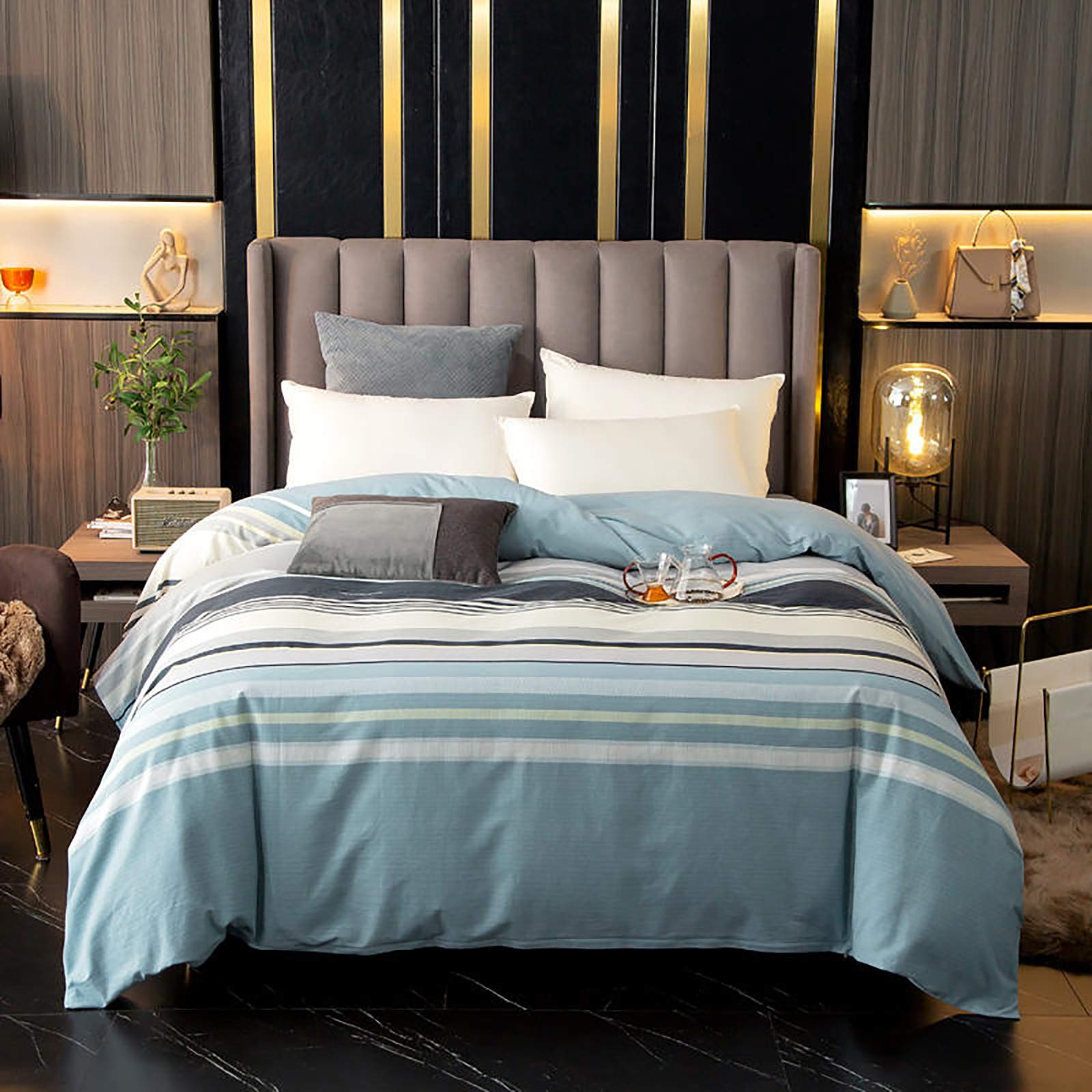 Amazon｜ジッパークロージャー付き,ソフト マイクロファイバー