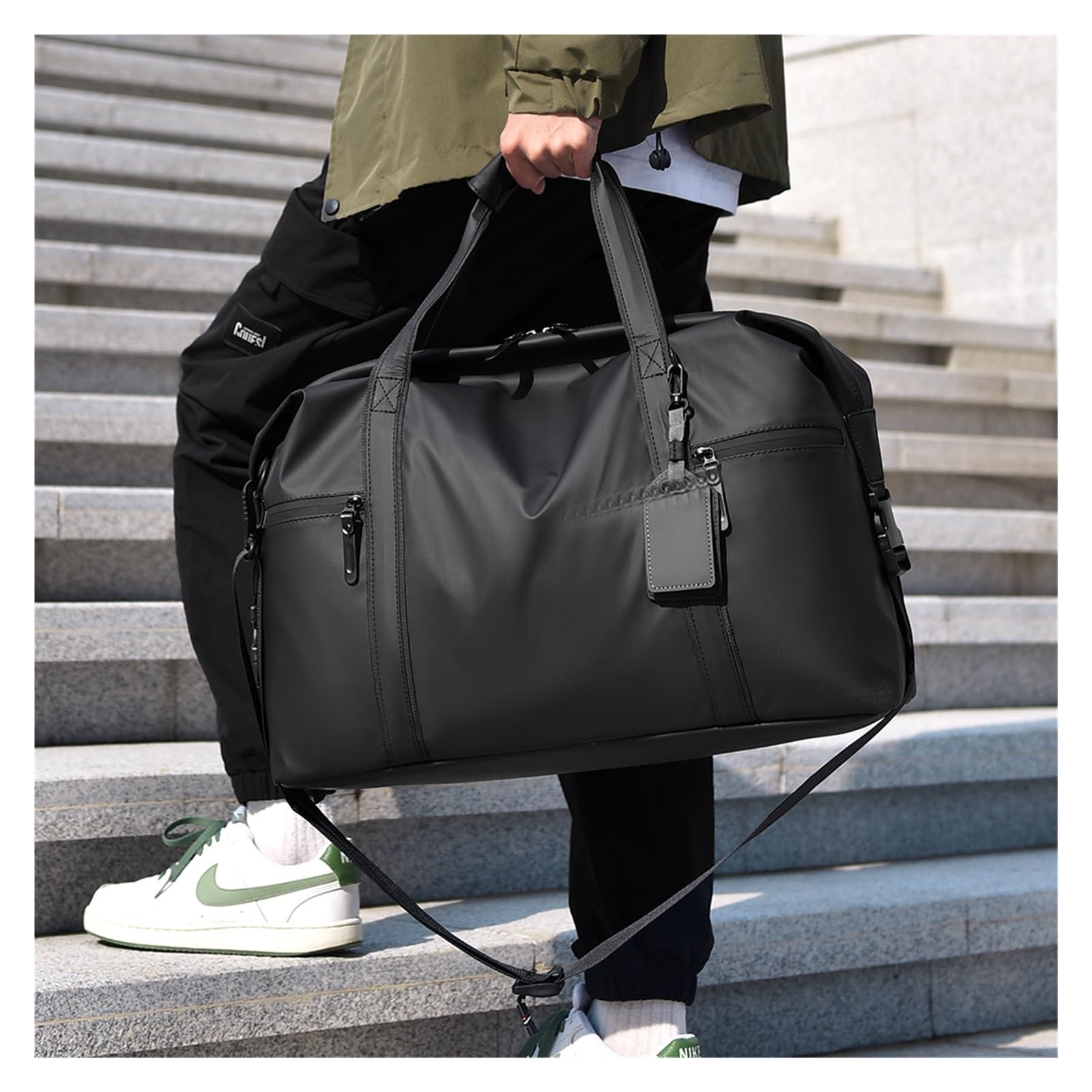 Generico Borsa da palestra uomo - Borsone nero con tracolla regolabile, compatibile for gli amanti dei viaggi e dello sport, attrezzatura for il fitness