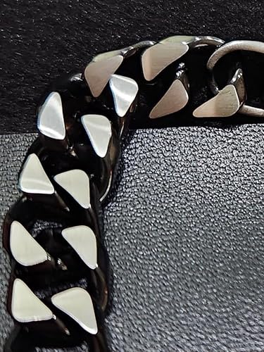 Solid, Well-Made Bracelet, Just Not the Look I Expected