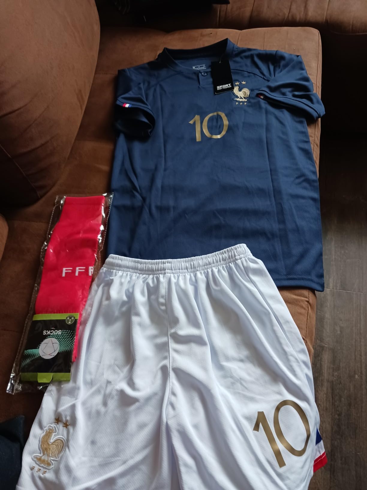 Maillot De Football Complet - T-shirt, Short, Chaussettes - Pour Adultes Et Enfants, Respirant, Choix De Tailles Et Numéros