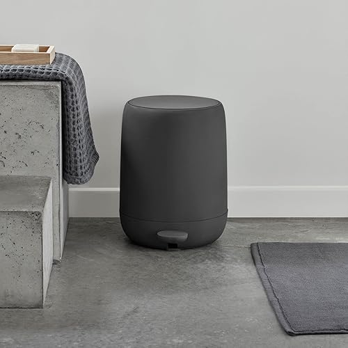 Miniatura 6 de blomus - Papelera Sono con pedal de plásticosilicona, microchip, capacidad de 5 litros, tapa de cierre suave, cubo extraíble, tacto suave, accesorio