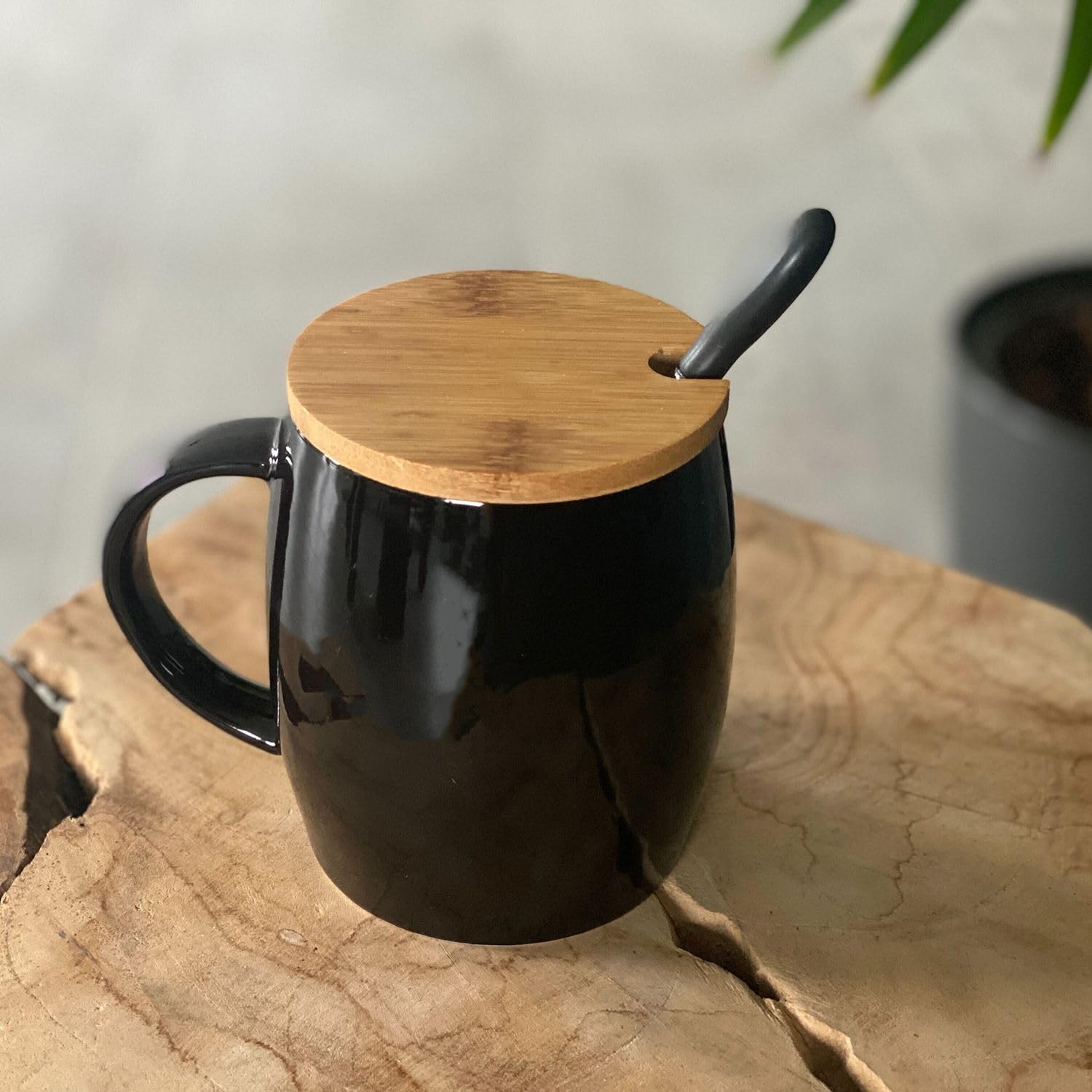 INTIRILIFE 6x tazza con manico in ceramica nera - 400 ml - tazza per caffè tè cappuccino lavabile in lavastoviglie idea regalo per amici o colleghi di famiglia