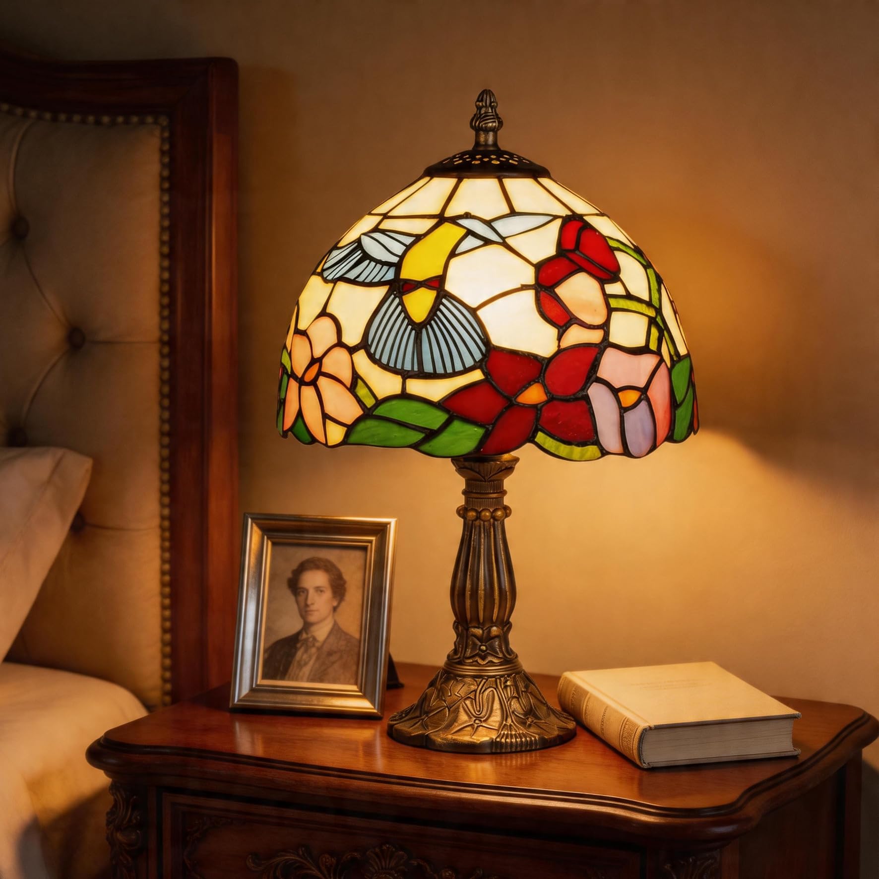 Plynvexa Tiffany Table Lamp Handmade Vintage Hummingbird Design Stained Glass Bedside Desk Lamp for Bedroom Living Room Office Retro Decor Atmosphere Light — image 1