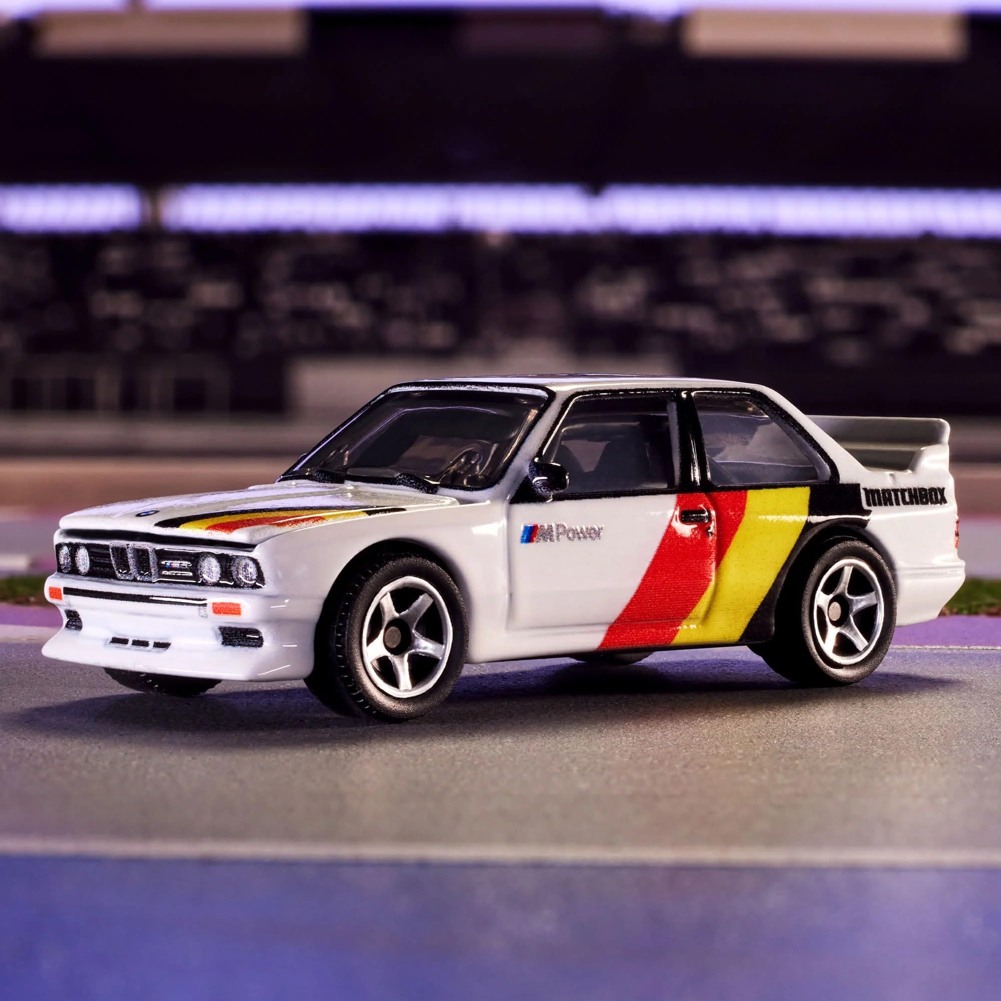 ミニカー Matchbox 1993 BMW E30 M3 Amazon.com: Matchbox Collectors 1993 BMW E30 M3 : Toys & Games