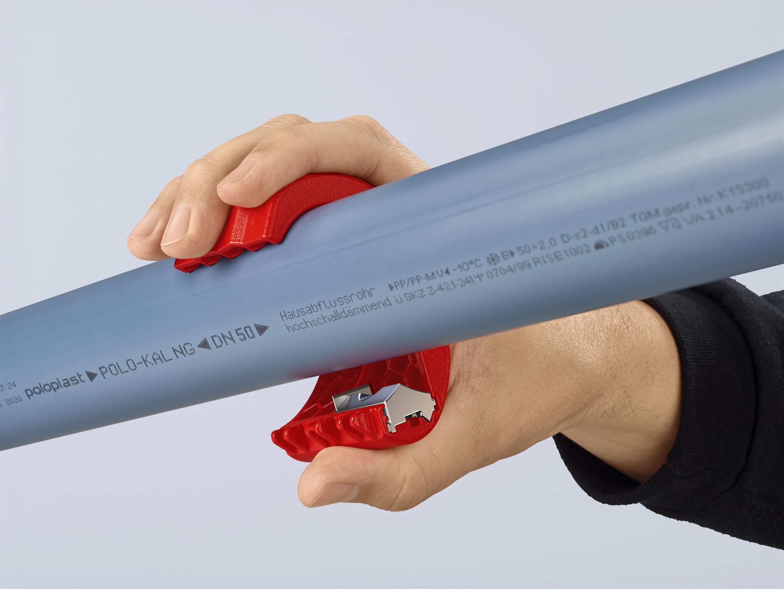 KNIPEX BiX Schneider für Kunststoffrohre und Dichthülsen, 20-50 mm, trennt spanlos, incl. 2 Ersatzklingen, Rohrschneider, 90 22 10 BK