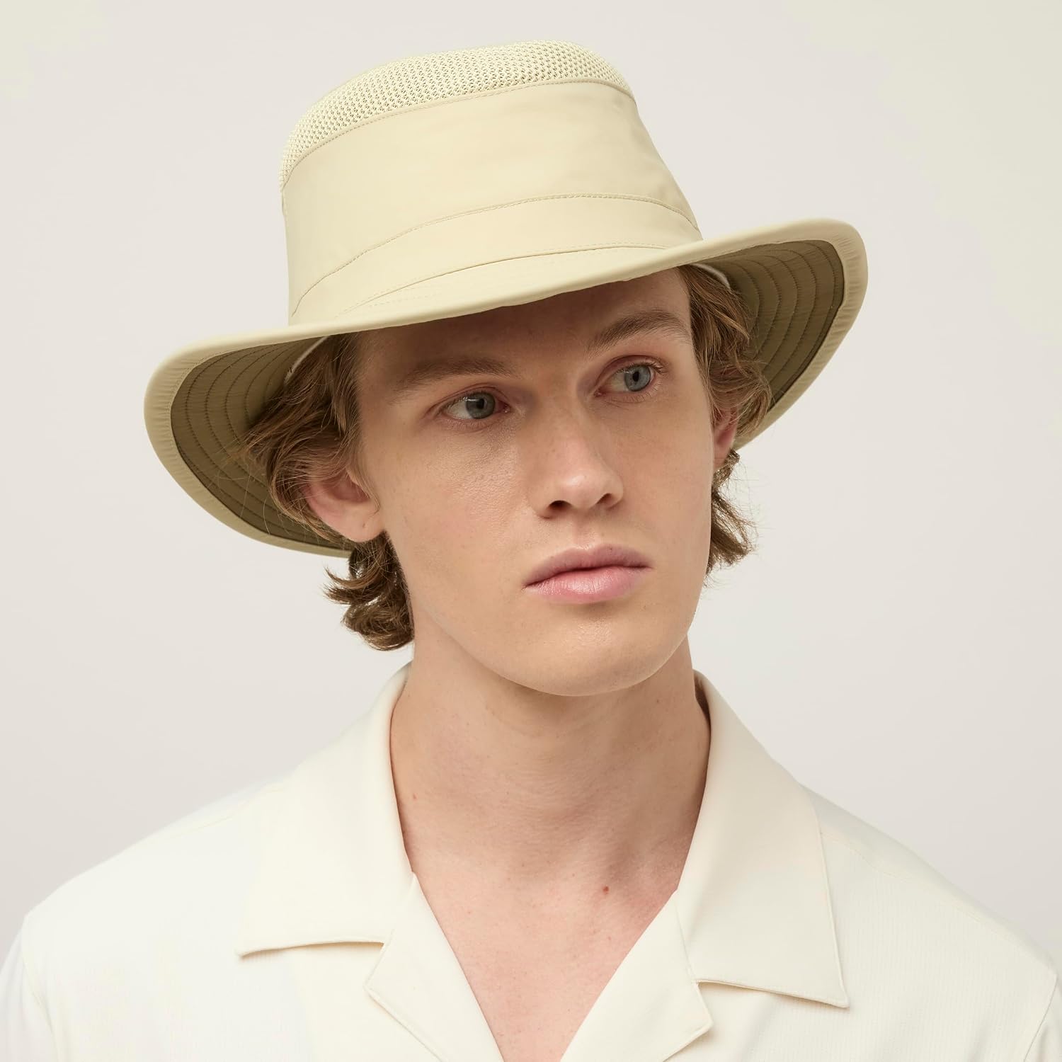 Tilley Womens Ltm5 Airflo Medium Brim Recycled Sun Hat, Olive, 7.75 US image 2